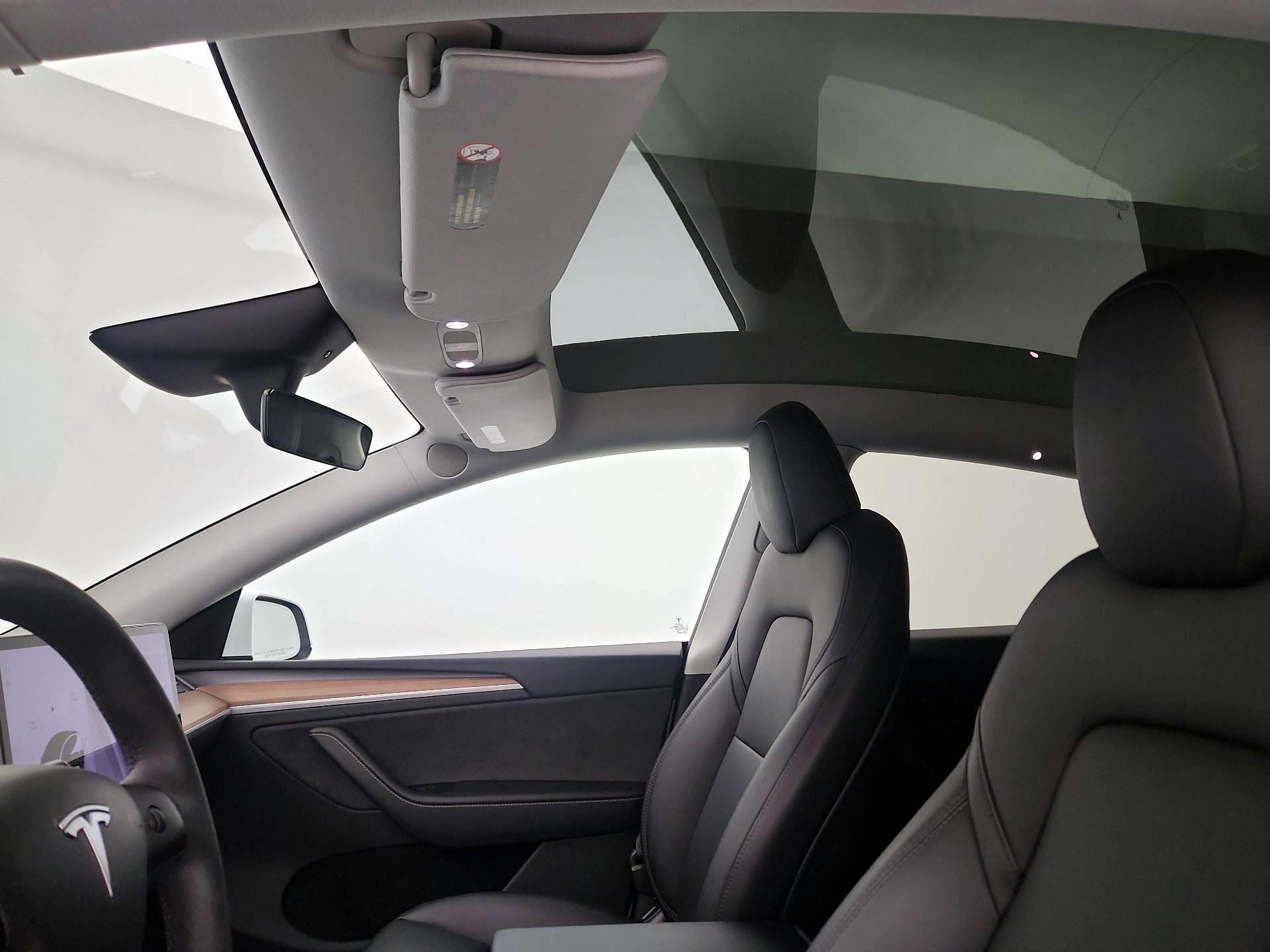 Thumbnail: 2023 Tesla Model Y - 19