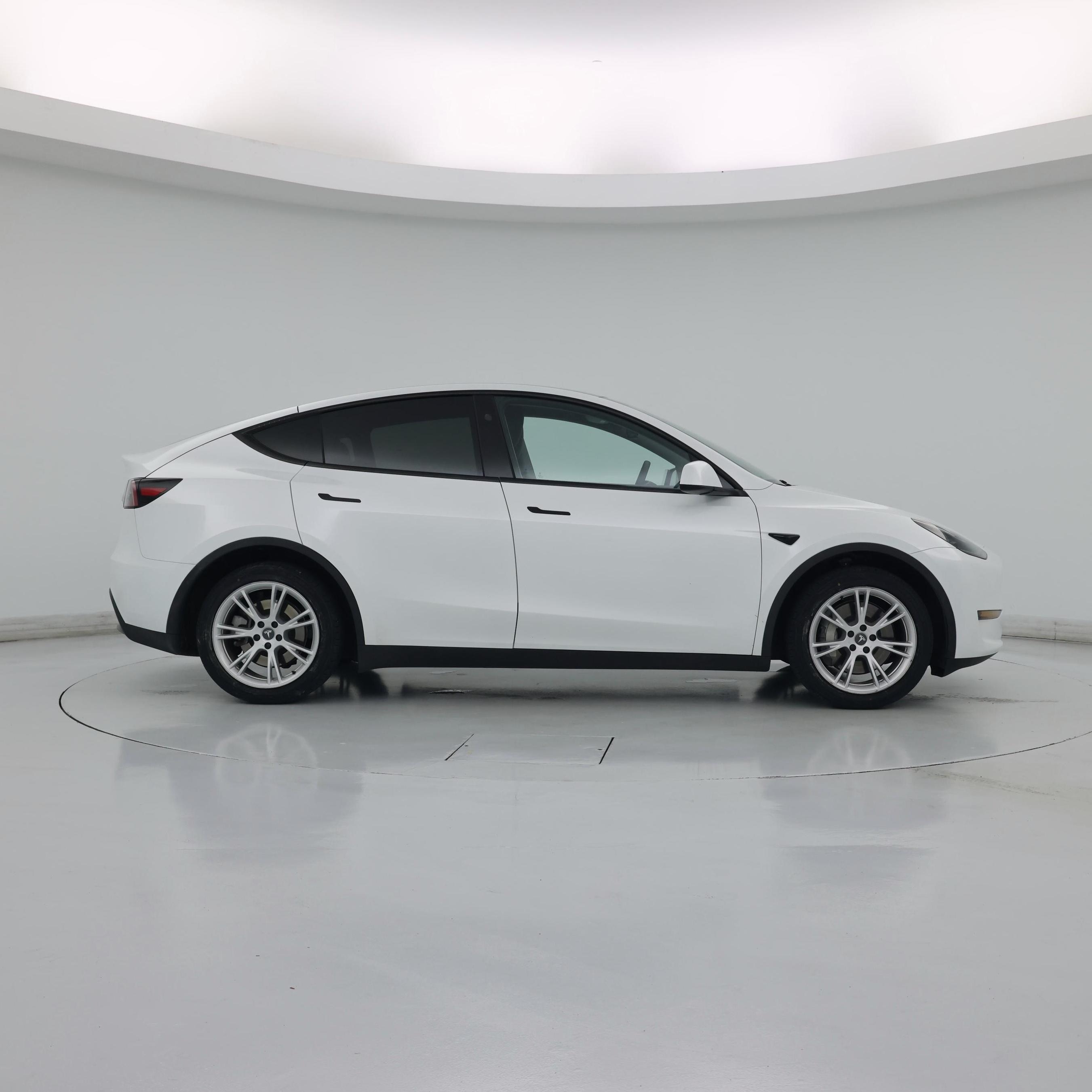 Thumbnail: 2023 Tesla Model Y - 7
