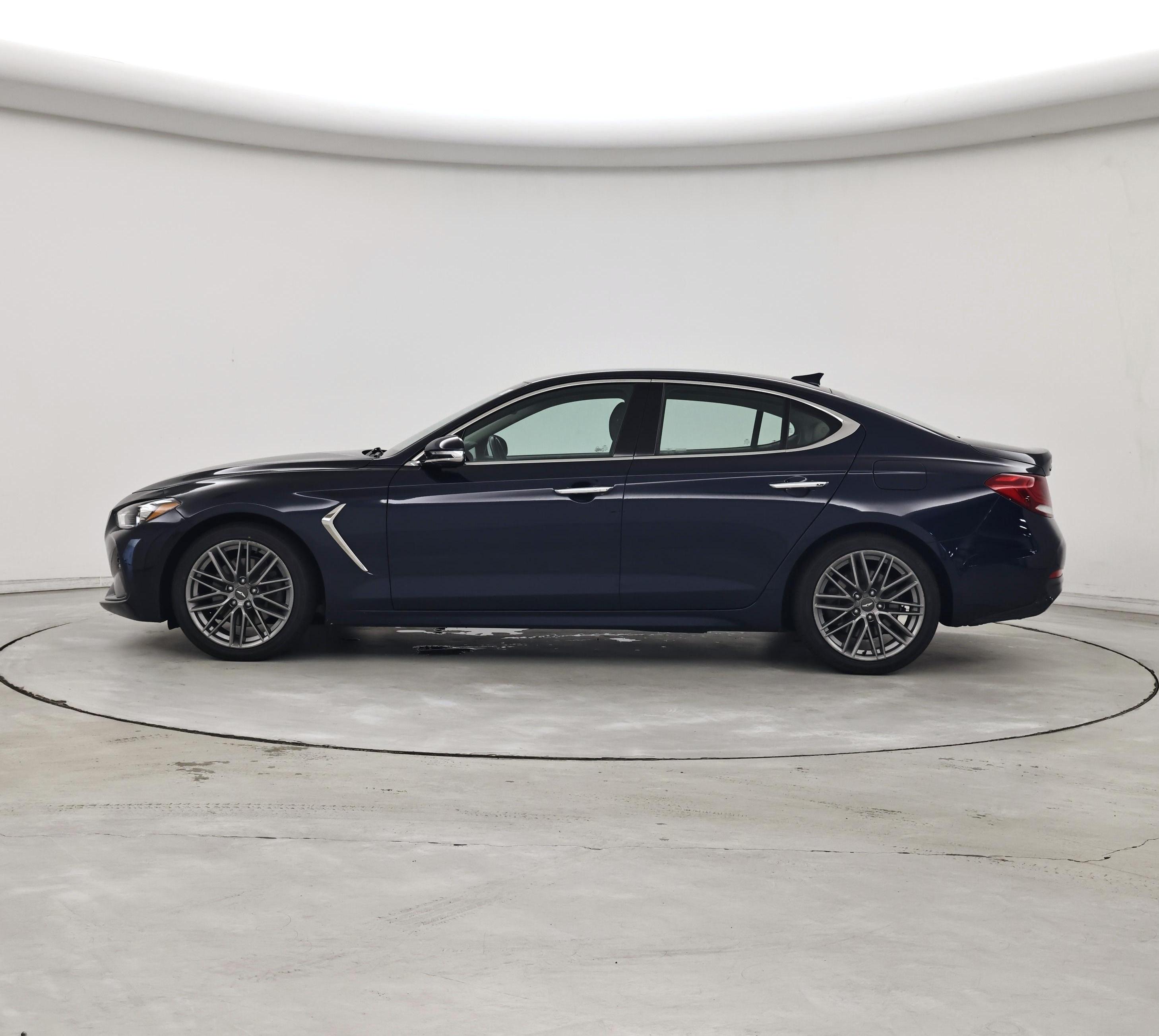 Thumbnail: 2020 Genesis G70 - 3