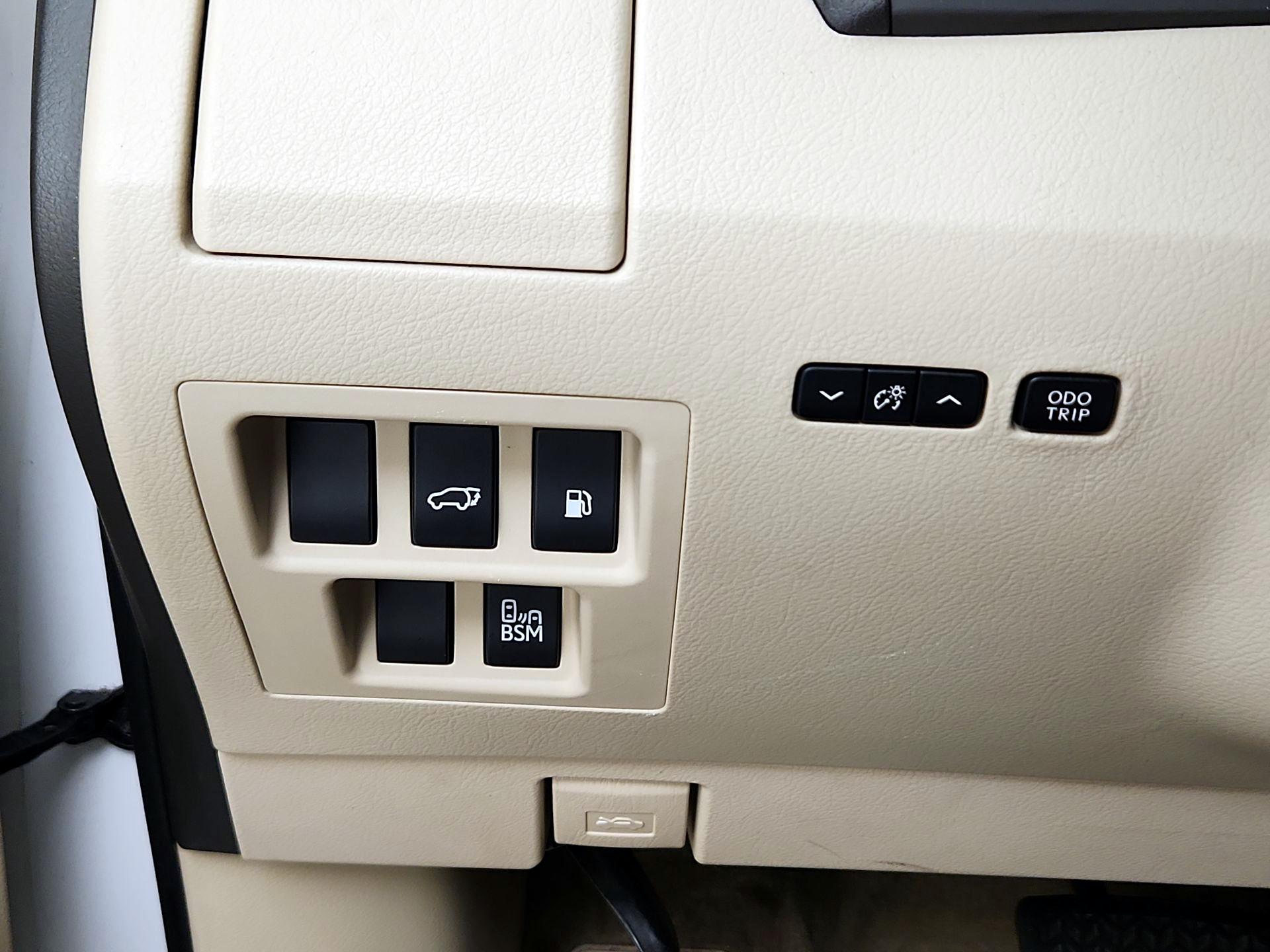 Thumbnail: 2014 Lexus RX - 13