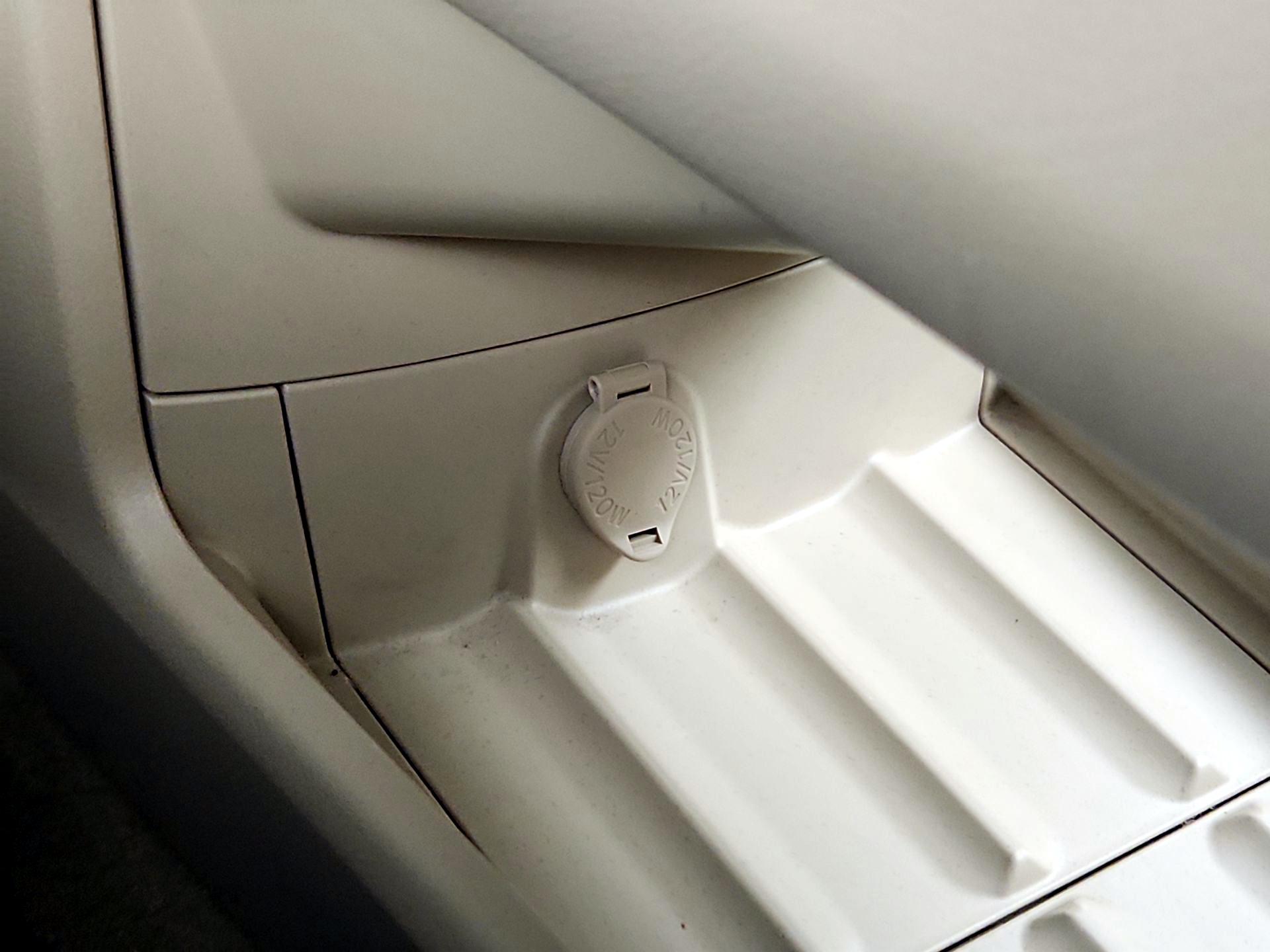 Thumbnail: 2014 Lexus RX - 18