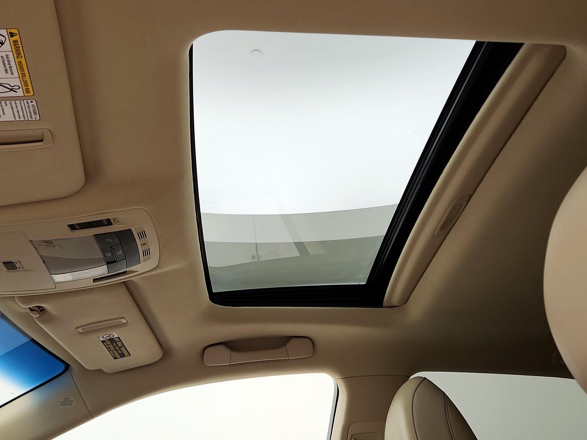 Thumbnail: 2014 Lexus RX - 19