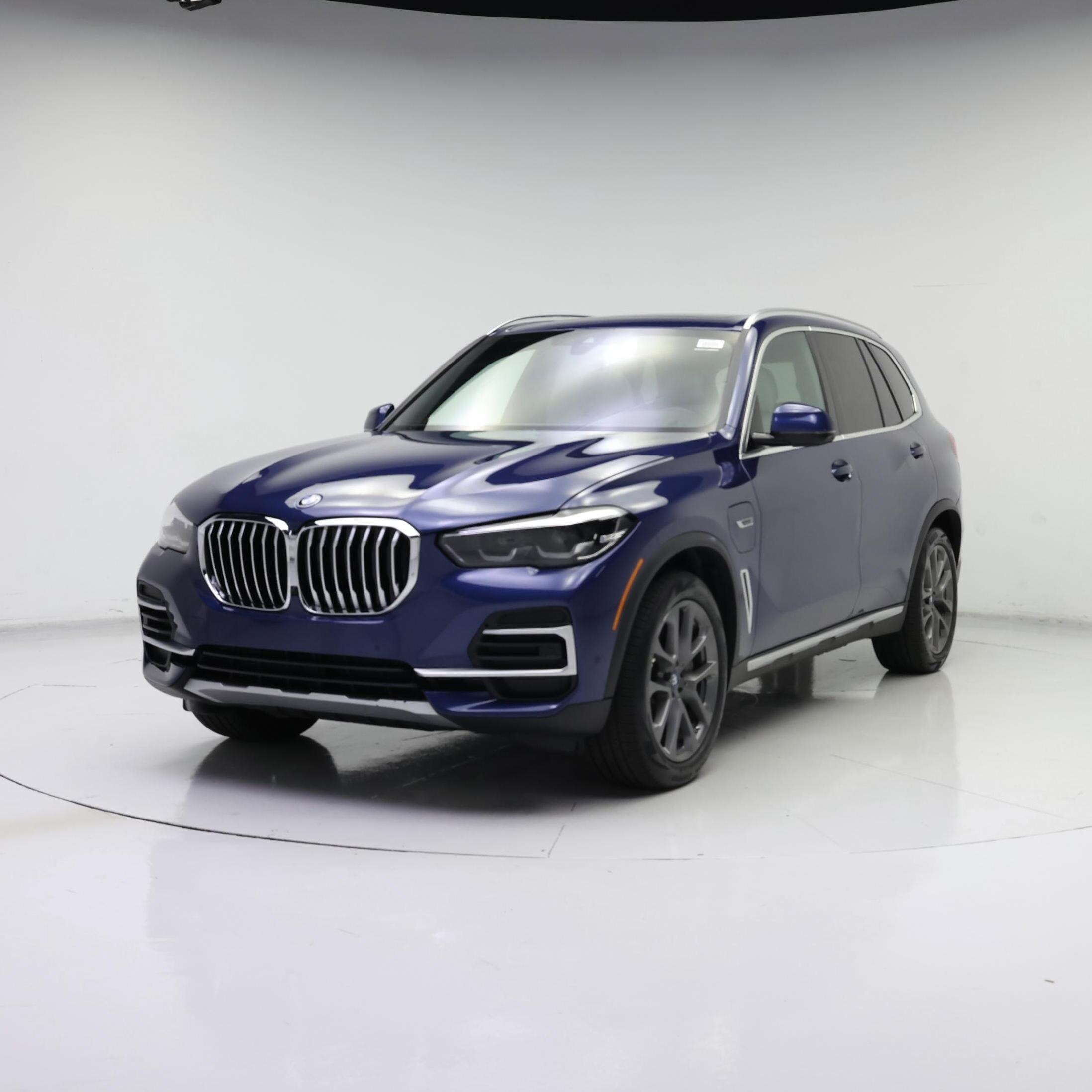 Thumbnail: 2023 BMW X5 - 4