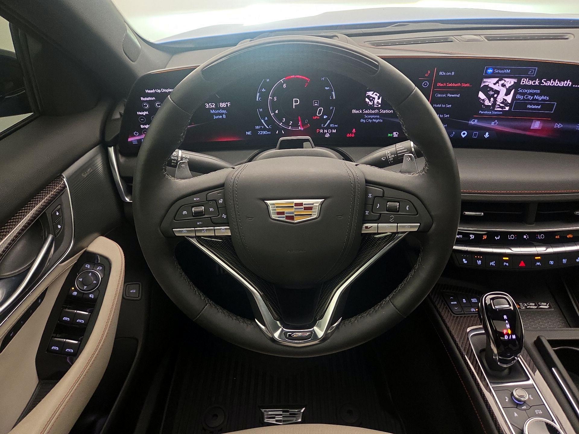 Thumbnail: 2026 Cadillac CT5 - 10