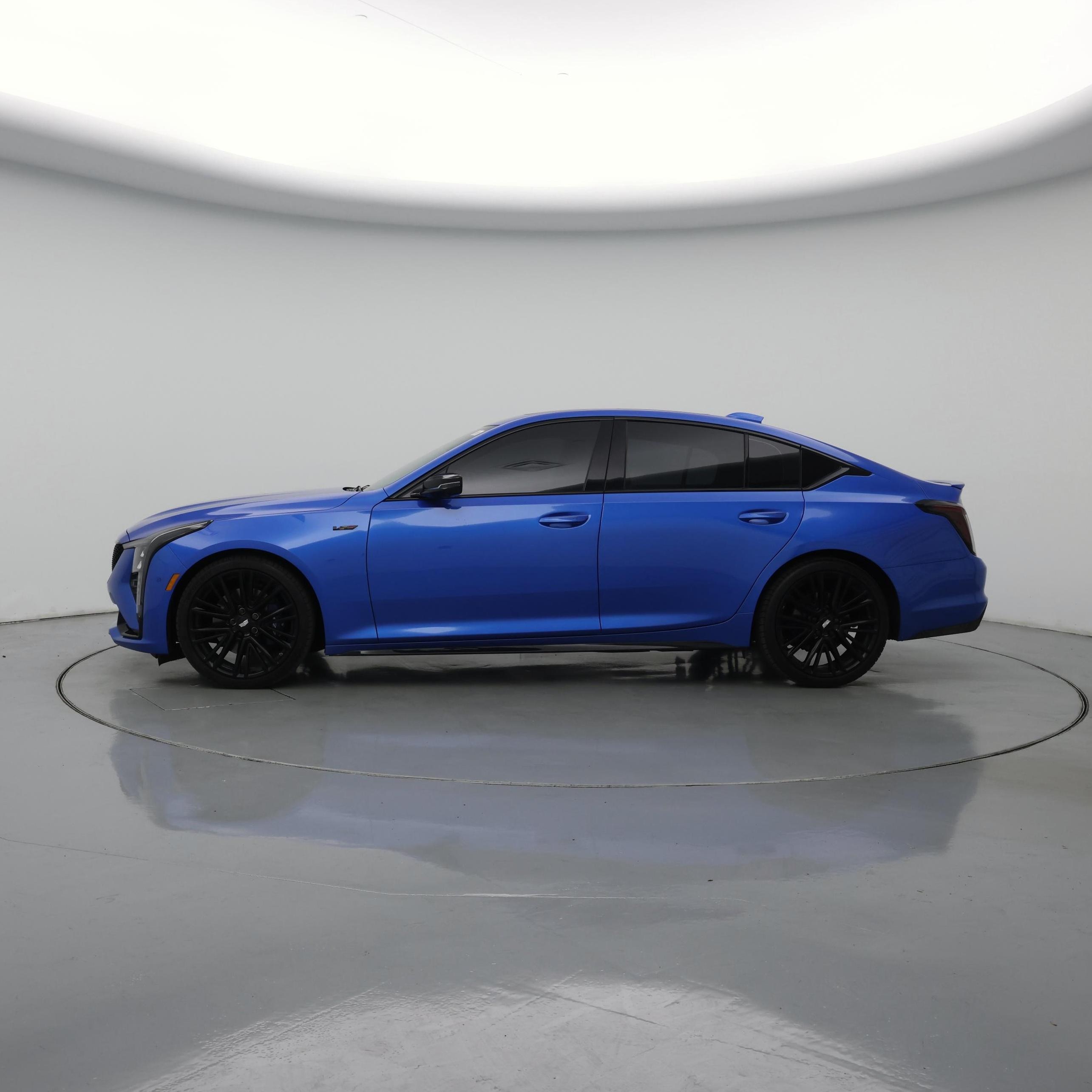 Thumbnail: 2026 Cadillac CT5 - 3