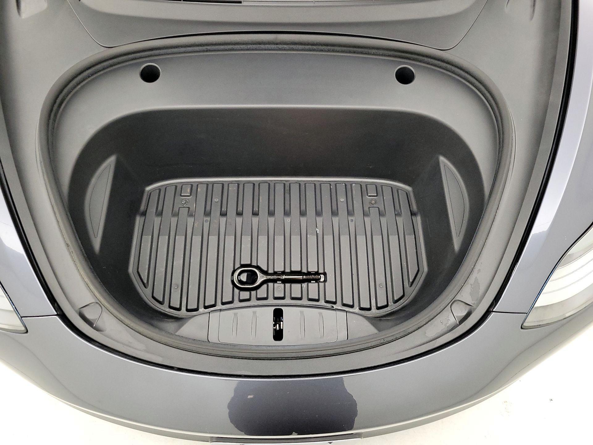 Thumbnail: 2023 Tesla Model 3 - 20