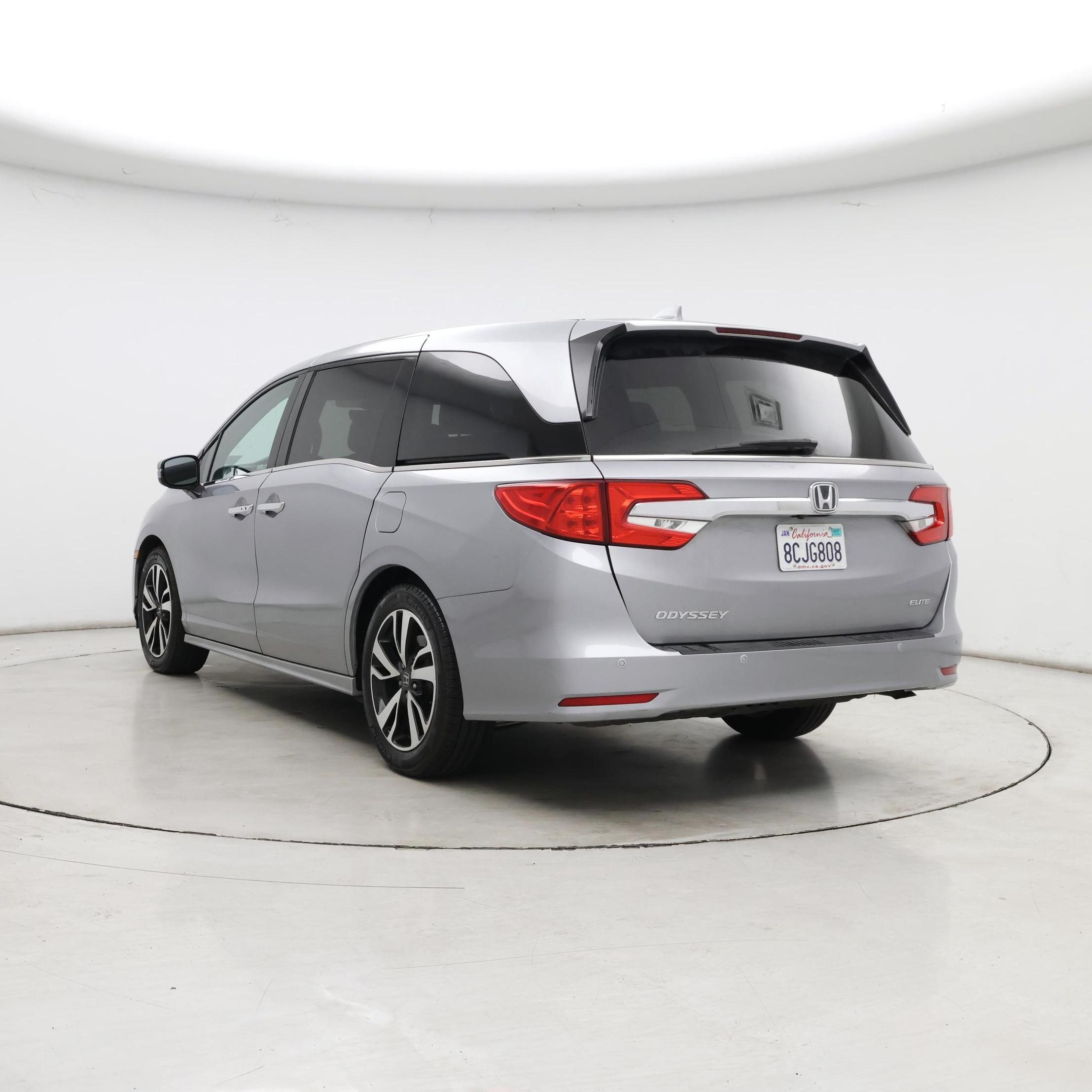 Thumbnail: 2018 Honda Odyssey - 2