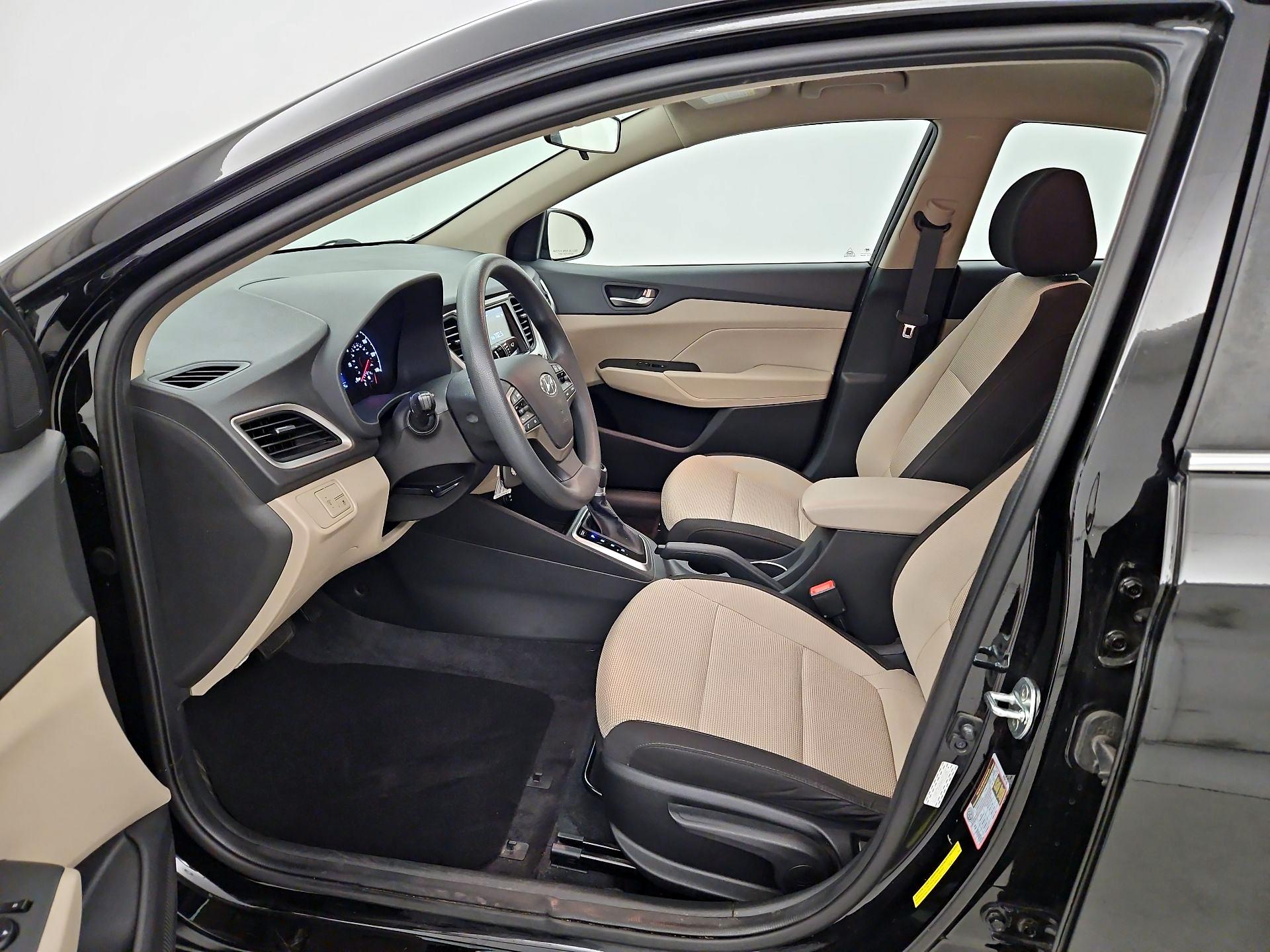 Thumbnail: 2022 Hyundai Accent - 11