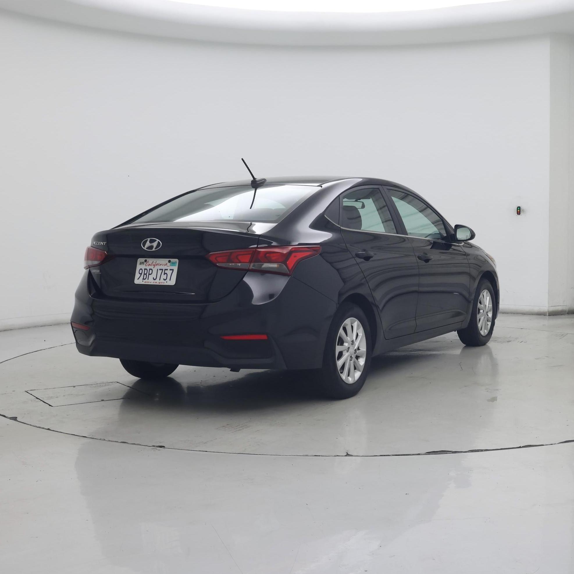 Thumbnail: 2022 Hyundai Accent - 8