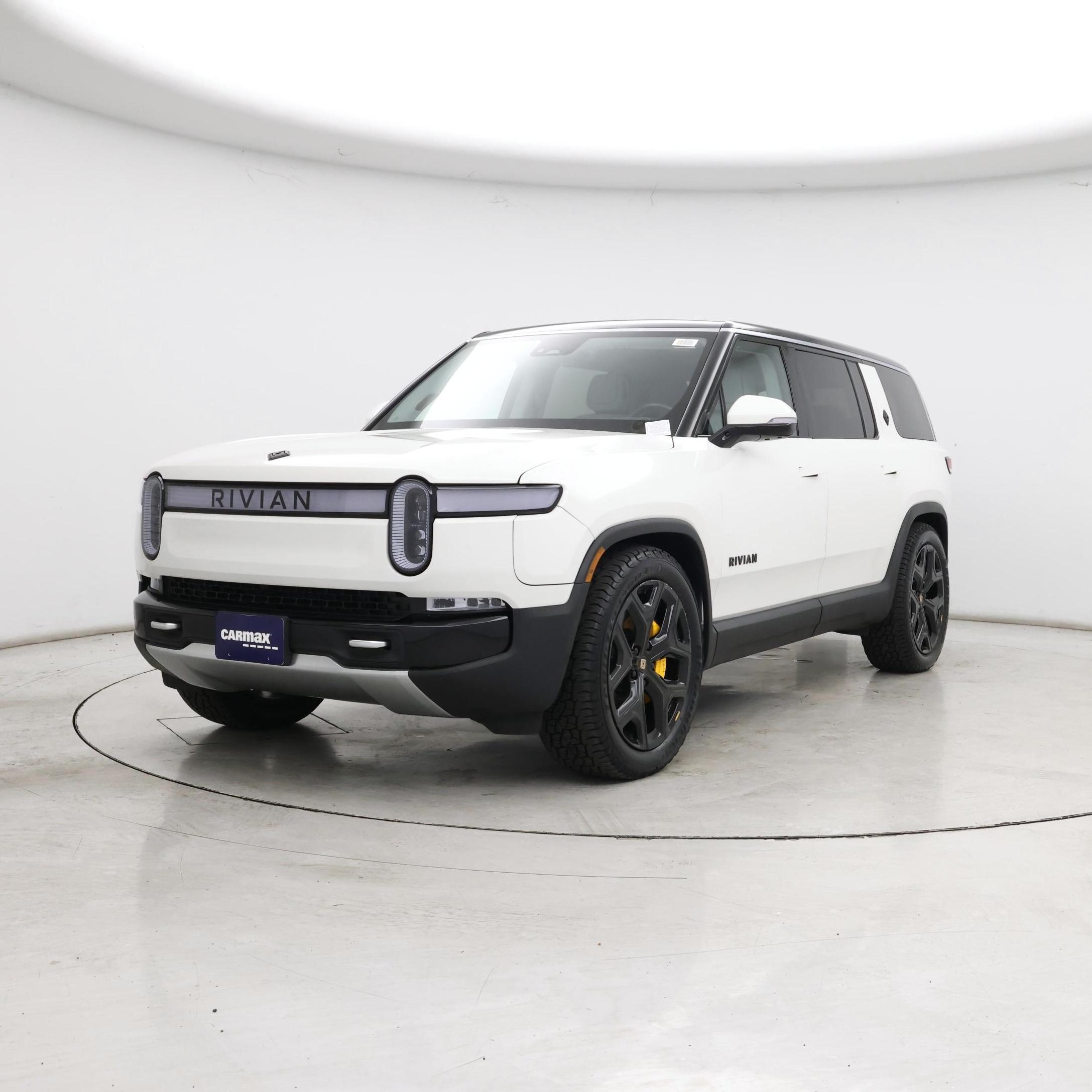 Thumbnail: 2023 Rivian R1S - 4