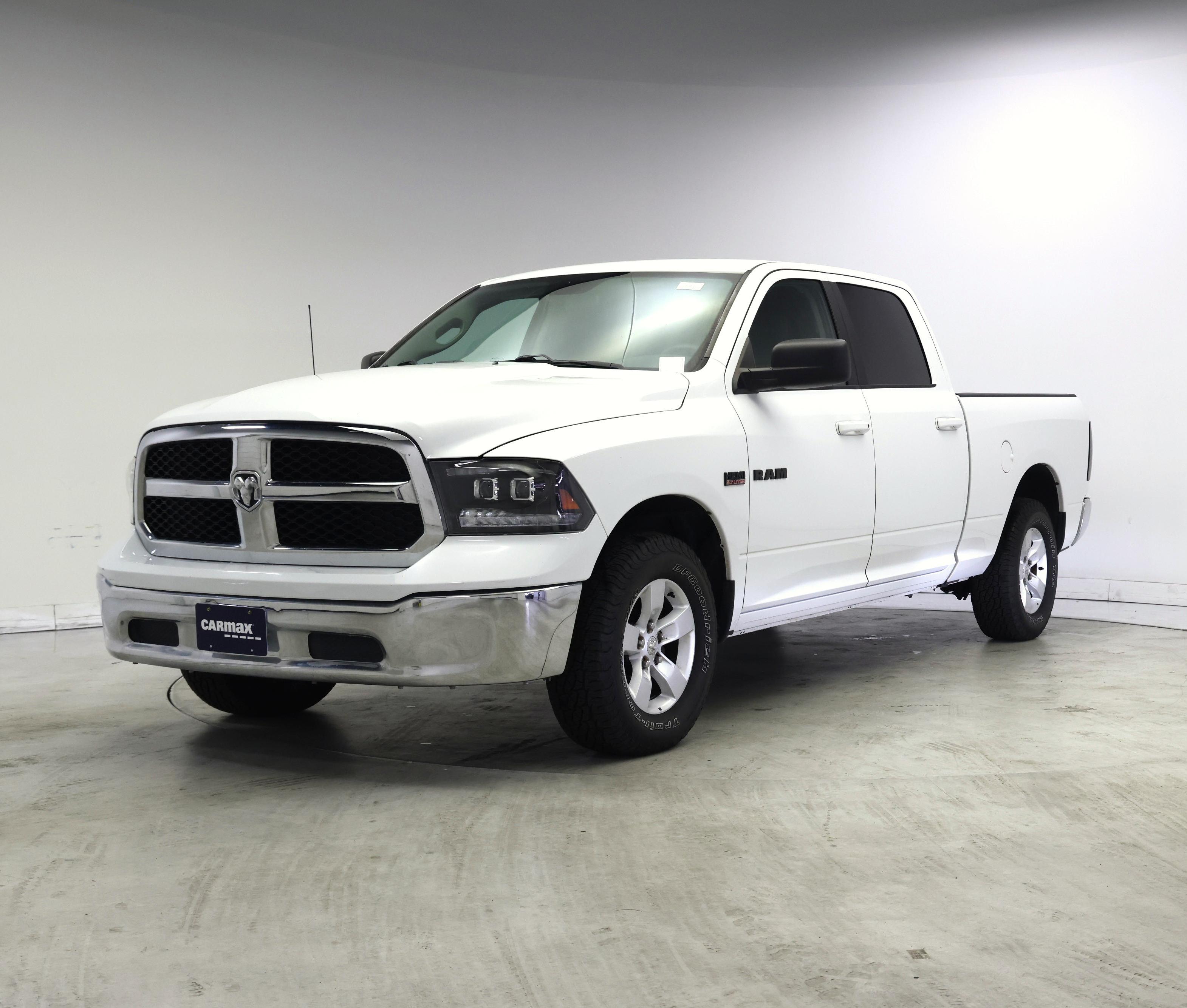 Thumbnail: 2021 RAM 1500 Classic - 4