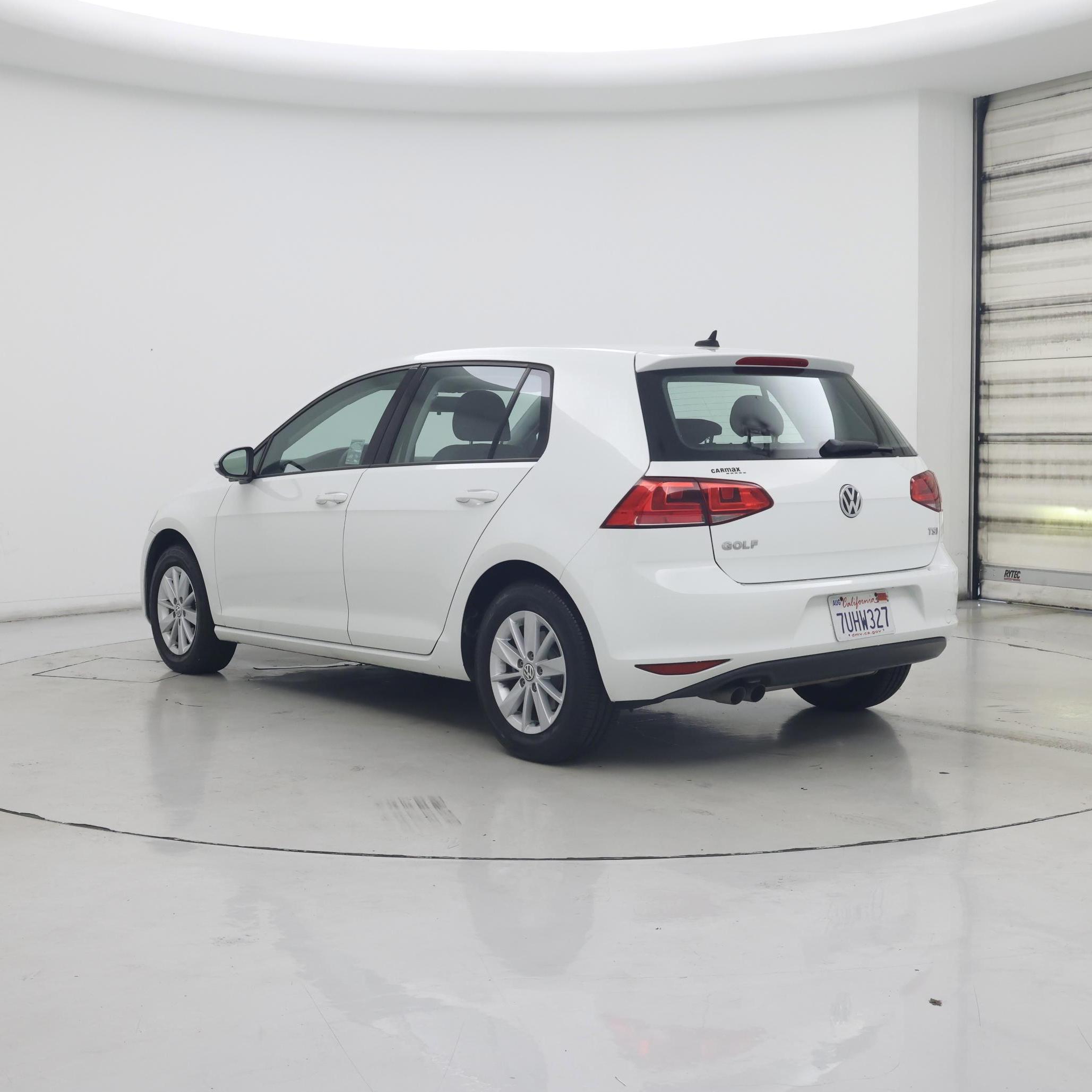 Thumbnail: 2016 Volkswagen Golf - 2