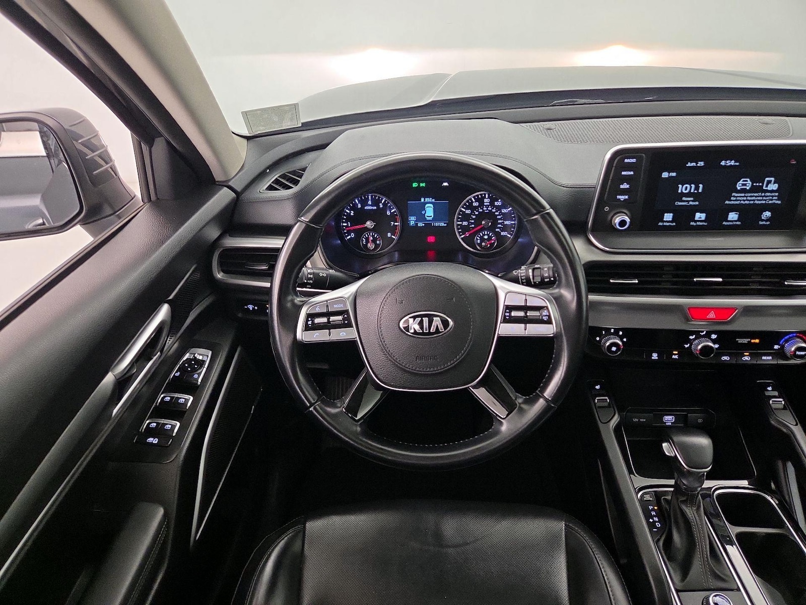2021 Kia Telluride S - Photo 11