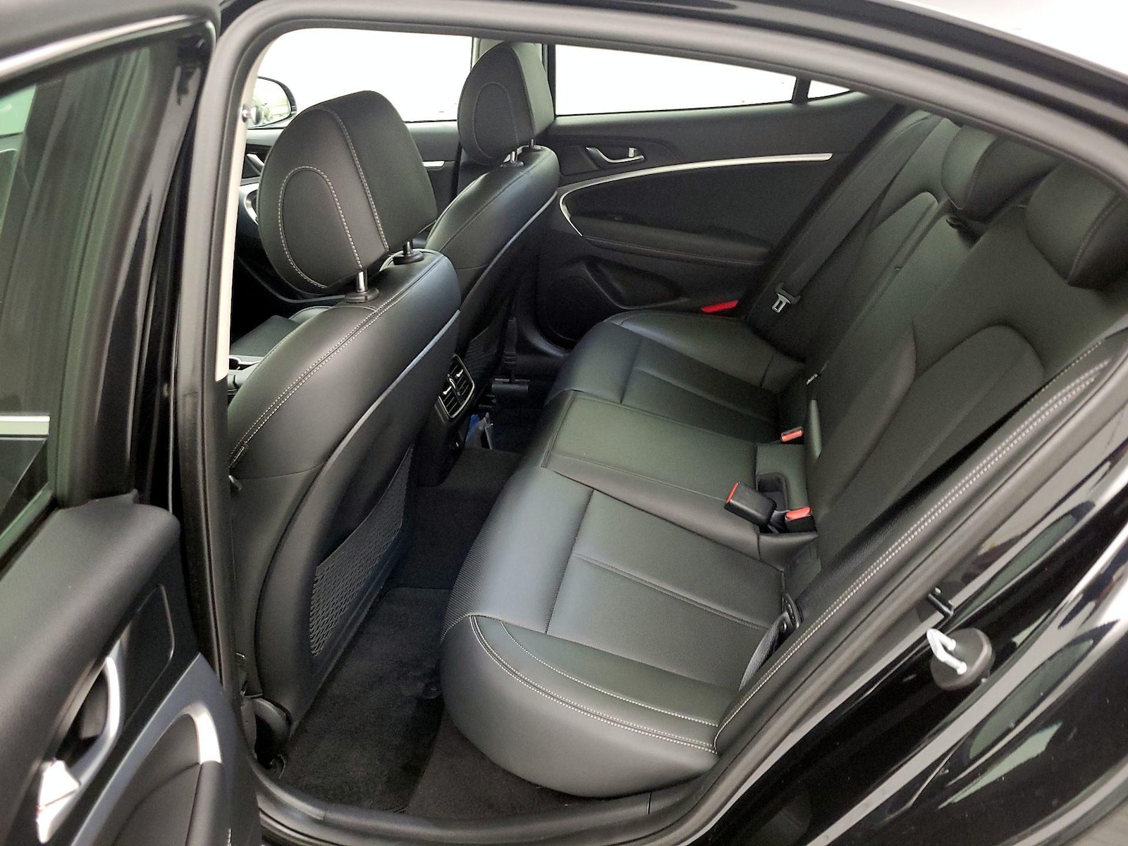 2020 GENESIS G70 Standard - Photo 19
