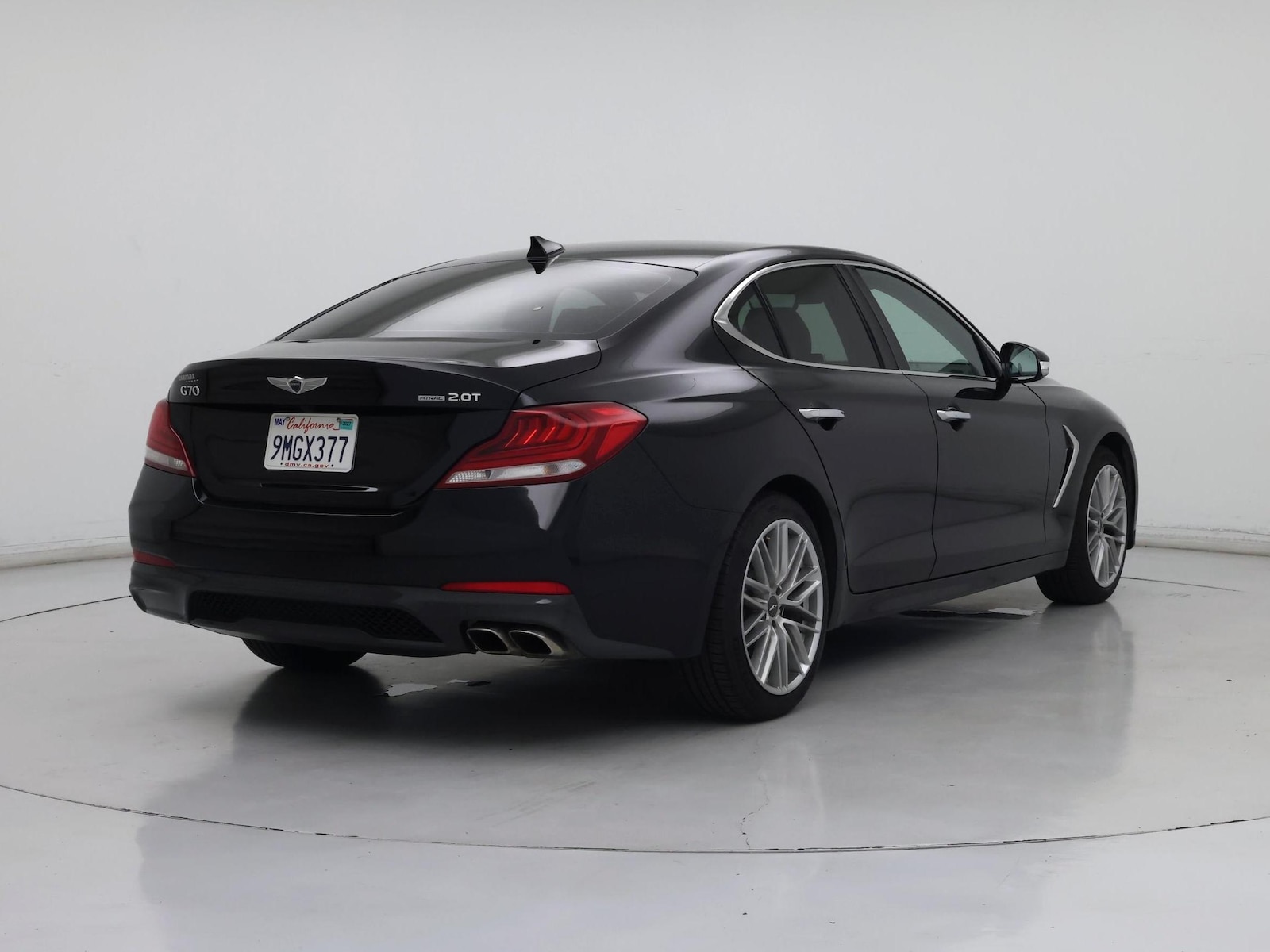 2020 GENESIS G70 Standard - Photo 9