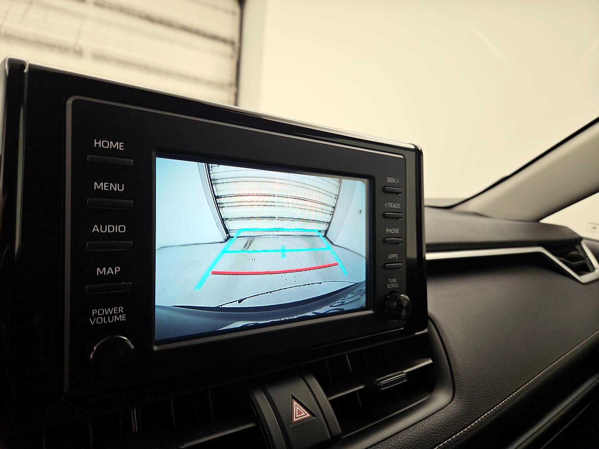 Thumbnail: 2019 Toyota RAV4 - 14