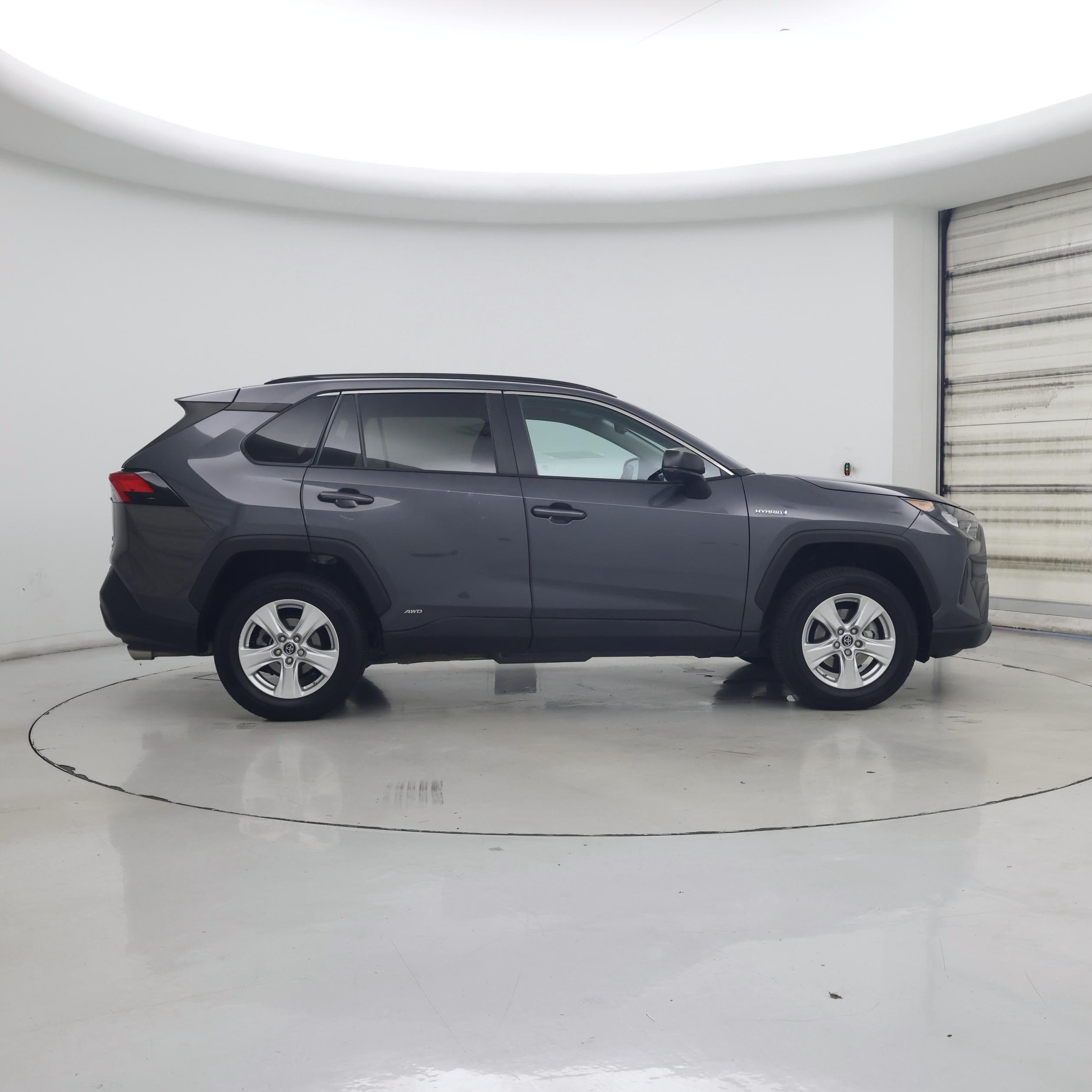 Thumbnail: 2019 Toyota RAV4 - 7