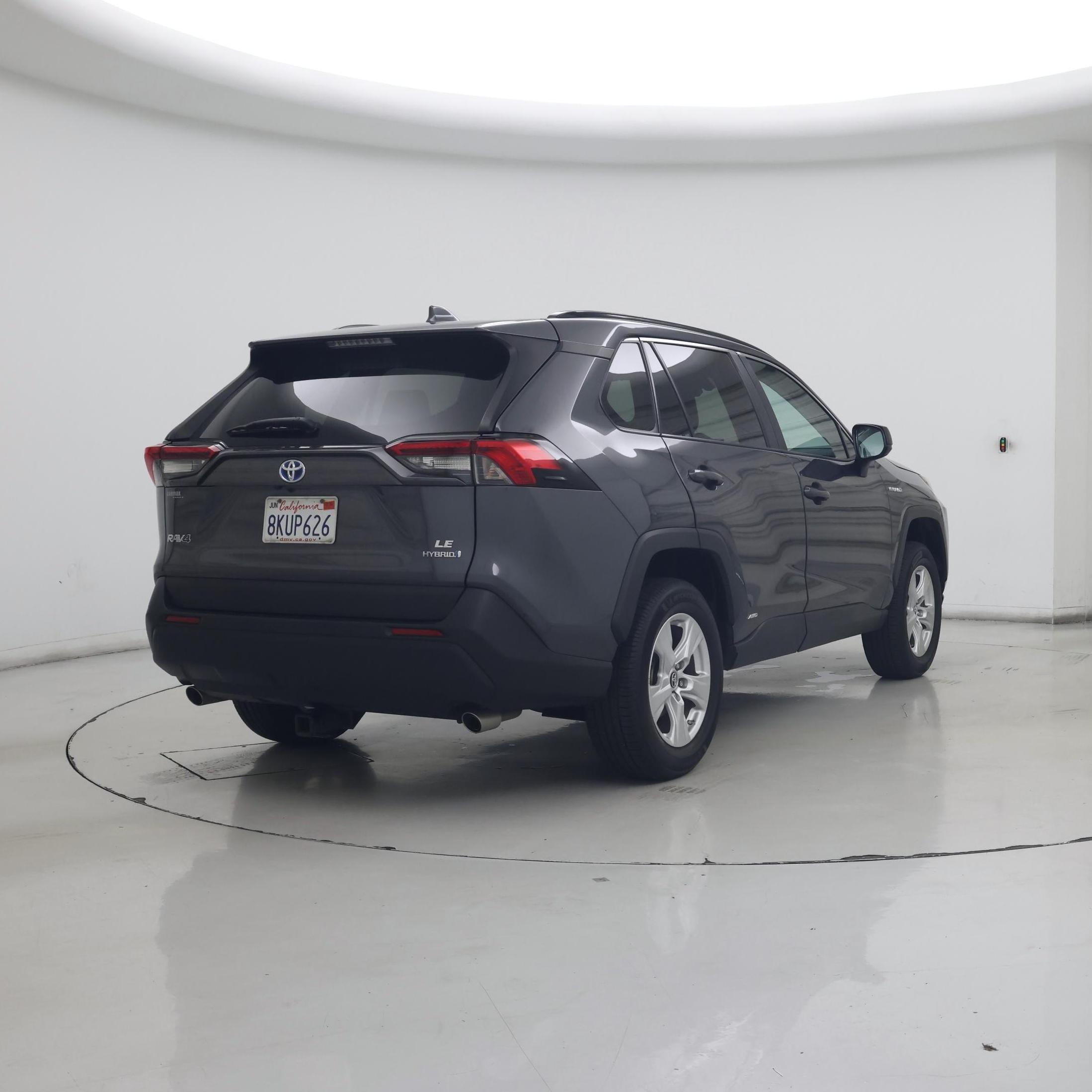 Thumbnail: 2019 Toyota RAV4 - 8