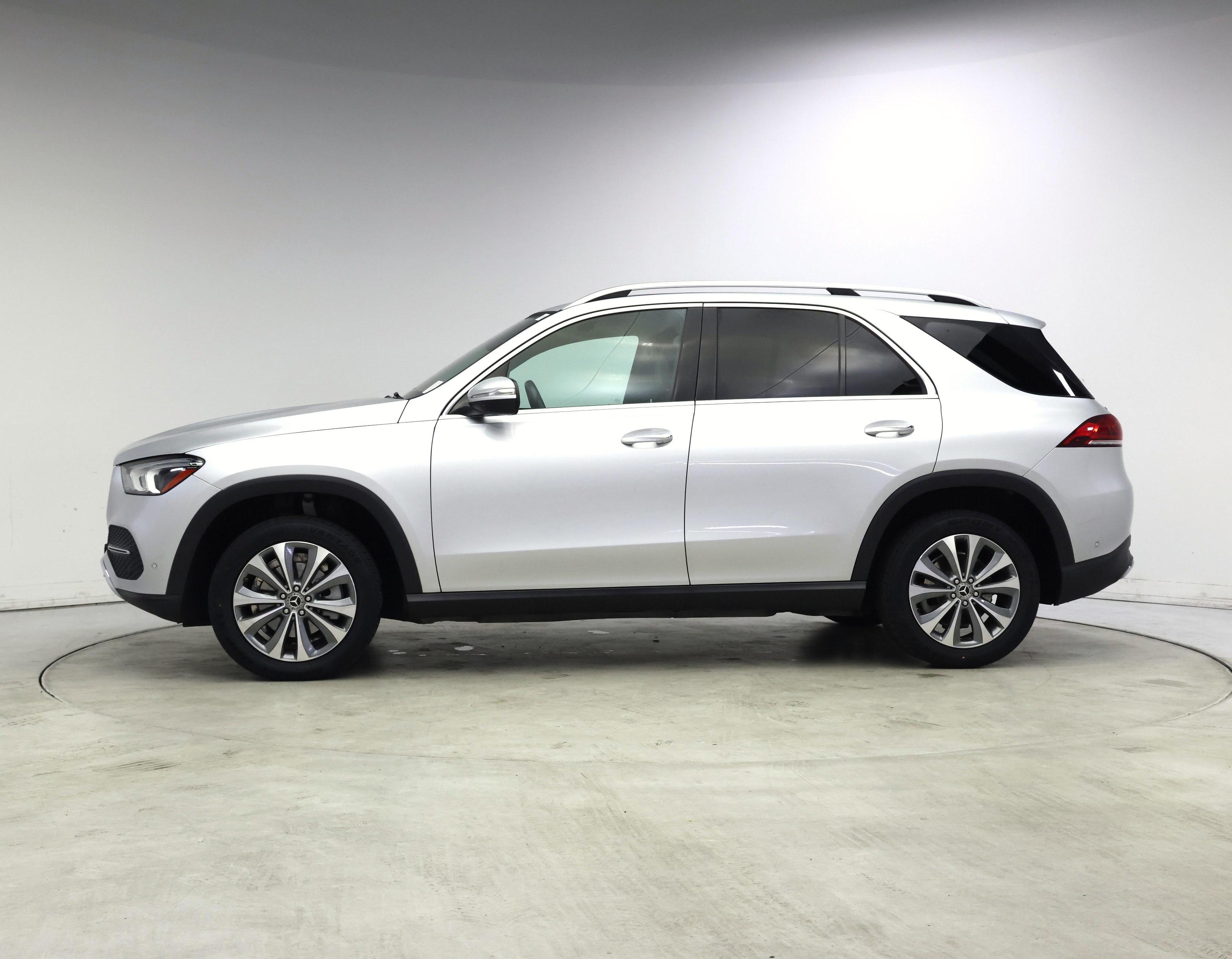 Thumbnail: 2020 Mercedes-Benz GLE - 3