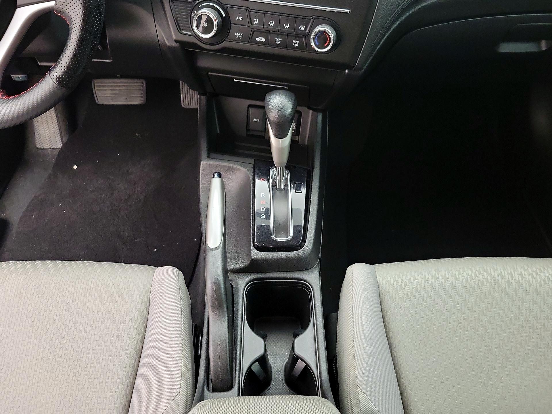 Thumbnail: 2015 Honda Civic - 17