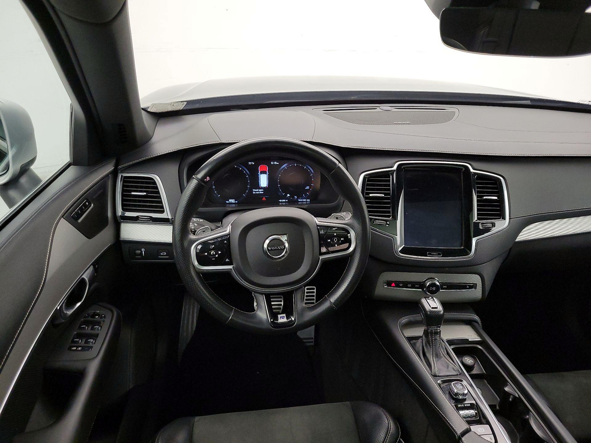 Thumbnail: 2019 Volvo XC90 - 10