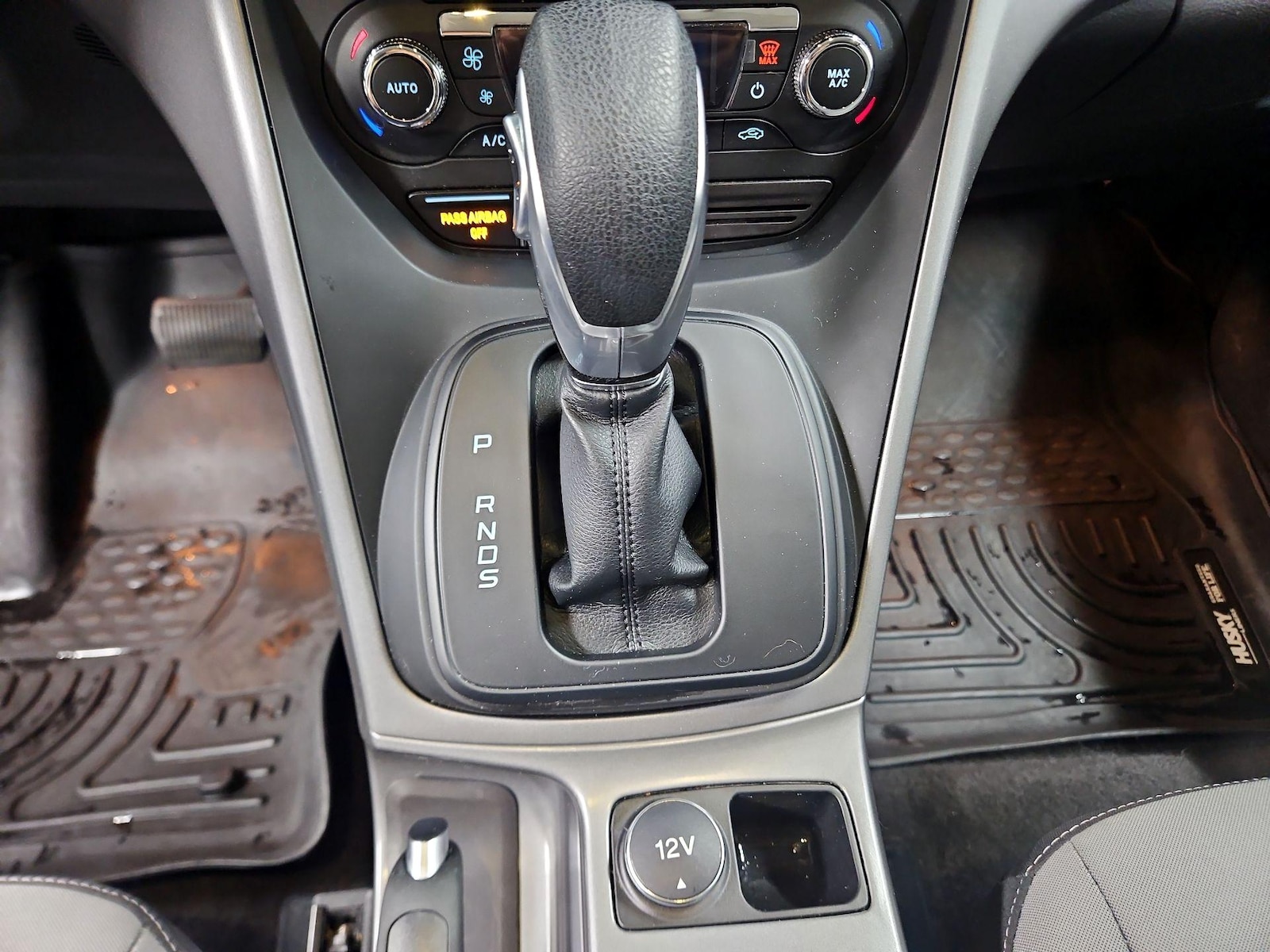 2015 Ford Escape SE - Photo 18