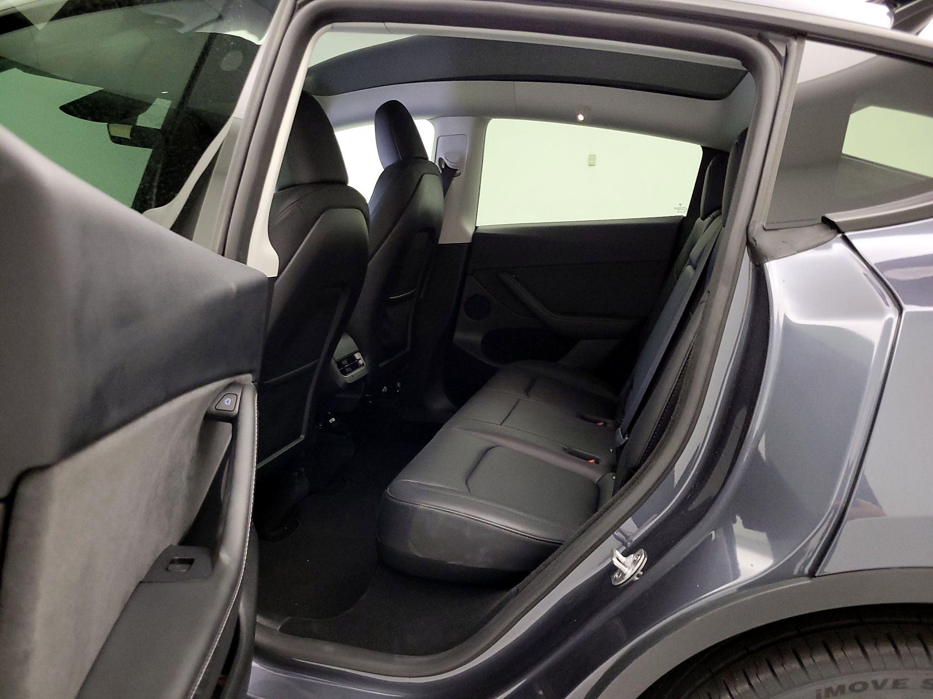 Thumbnail: 2023 Tesla Model Y - 18