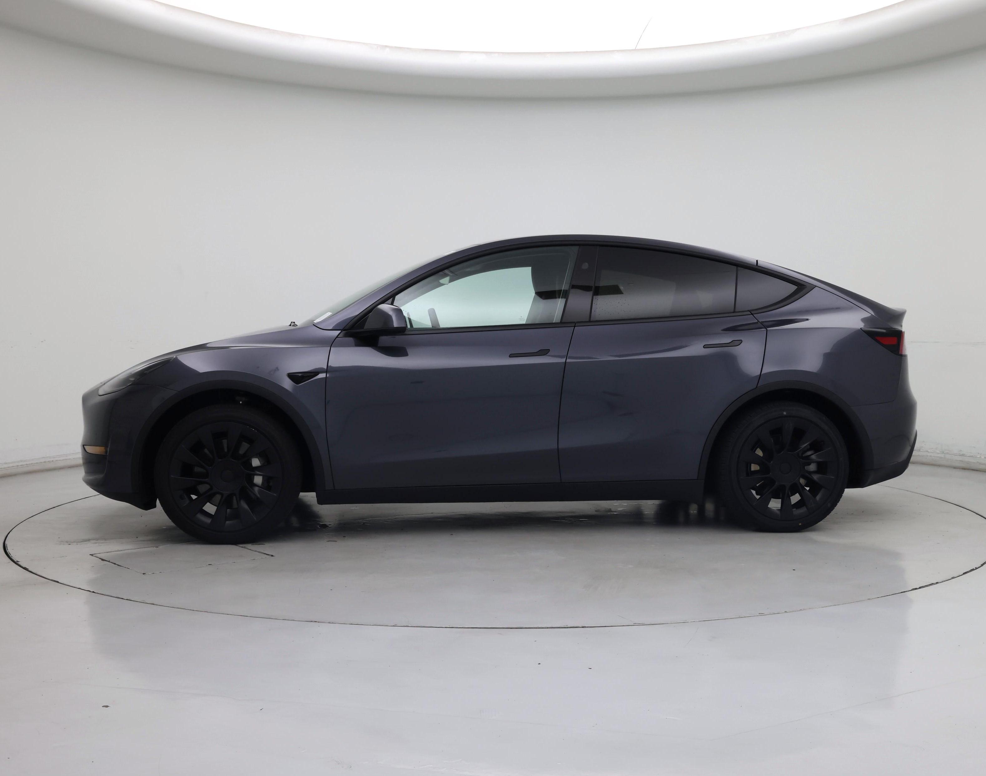 Thumbnail: 2023 Tesla Model Y - 3