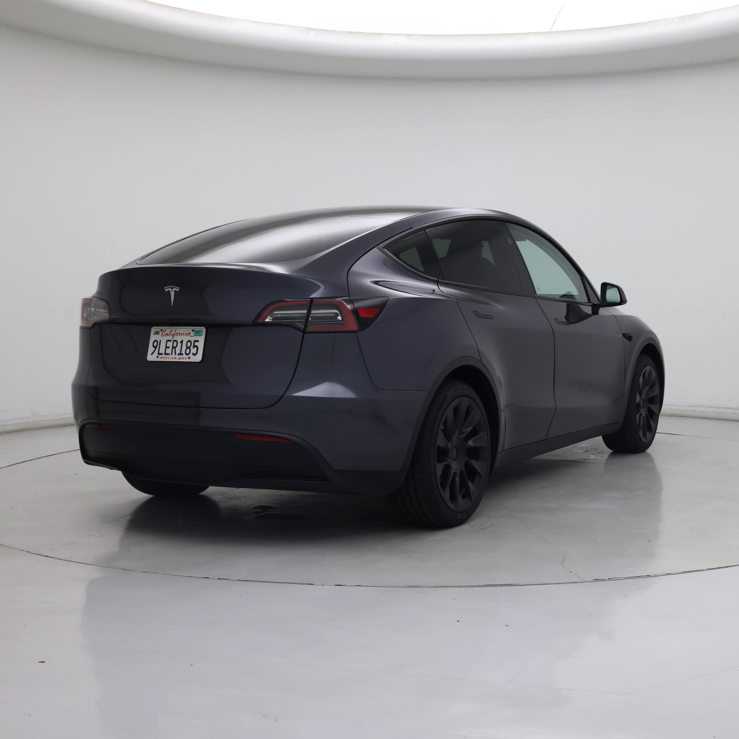 Thumbnail: 2023 Tesla Model Y - 8