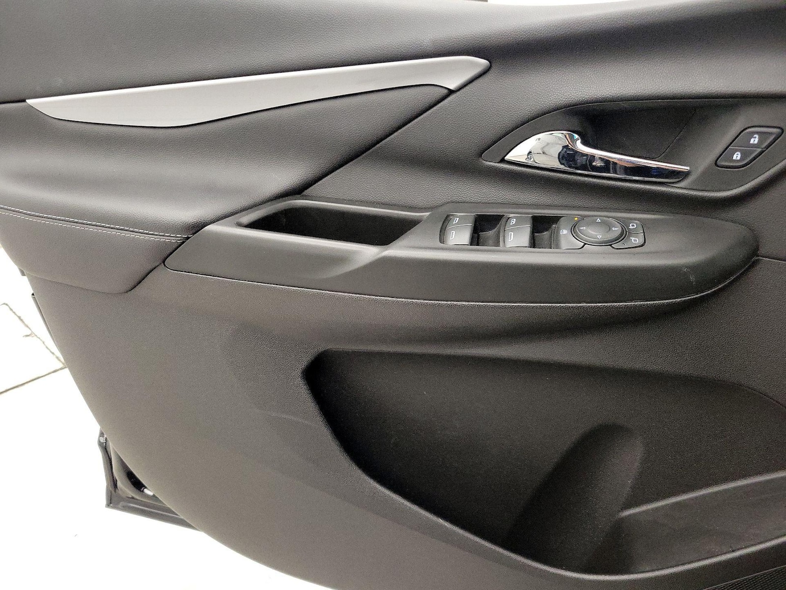 2023 Chevrolet Bolt EV 2LT - Photo 13