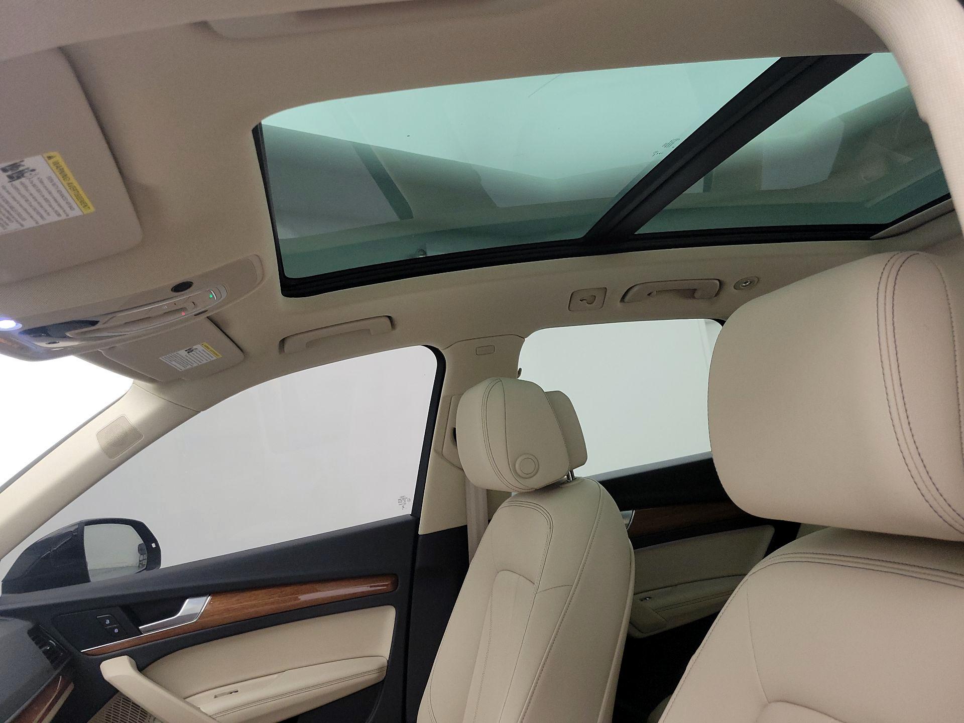 Thumbnail: 2023 Audi Q5 - 20