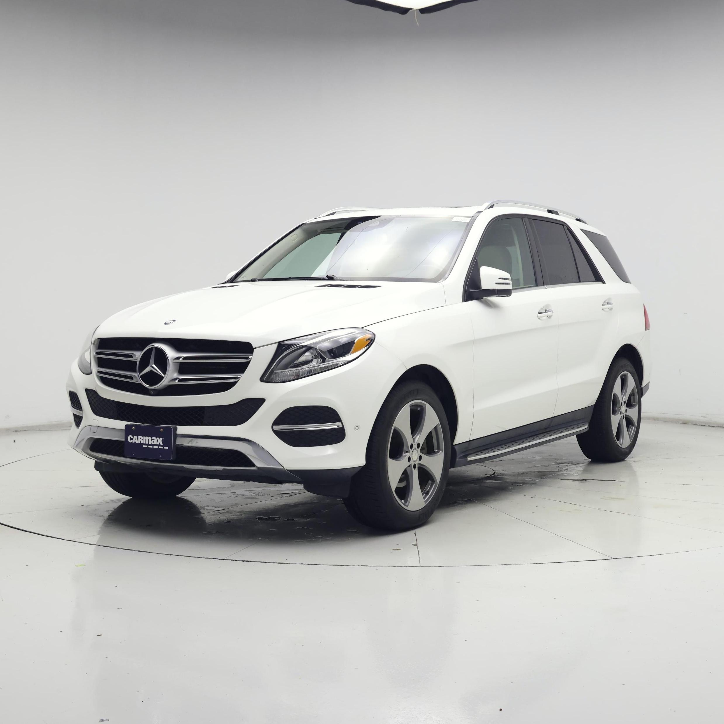 Thumbnail: 2016 Mercedes-Benz GLE - 4