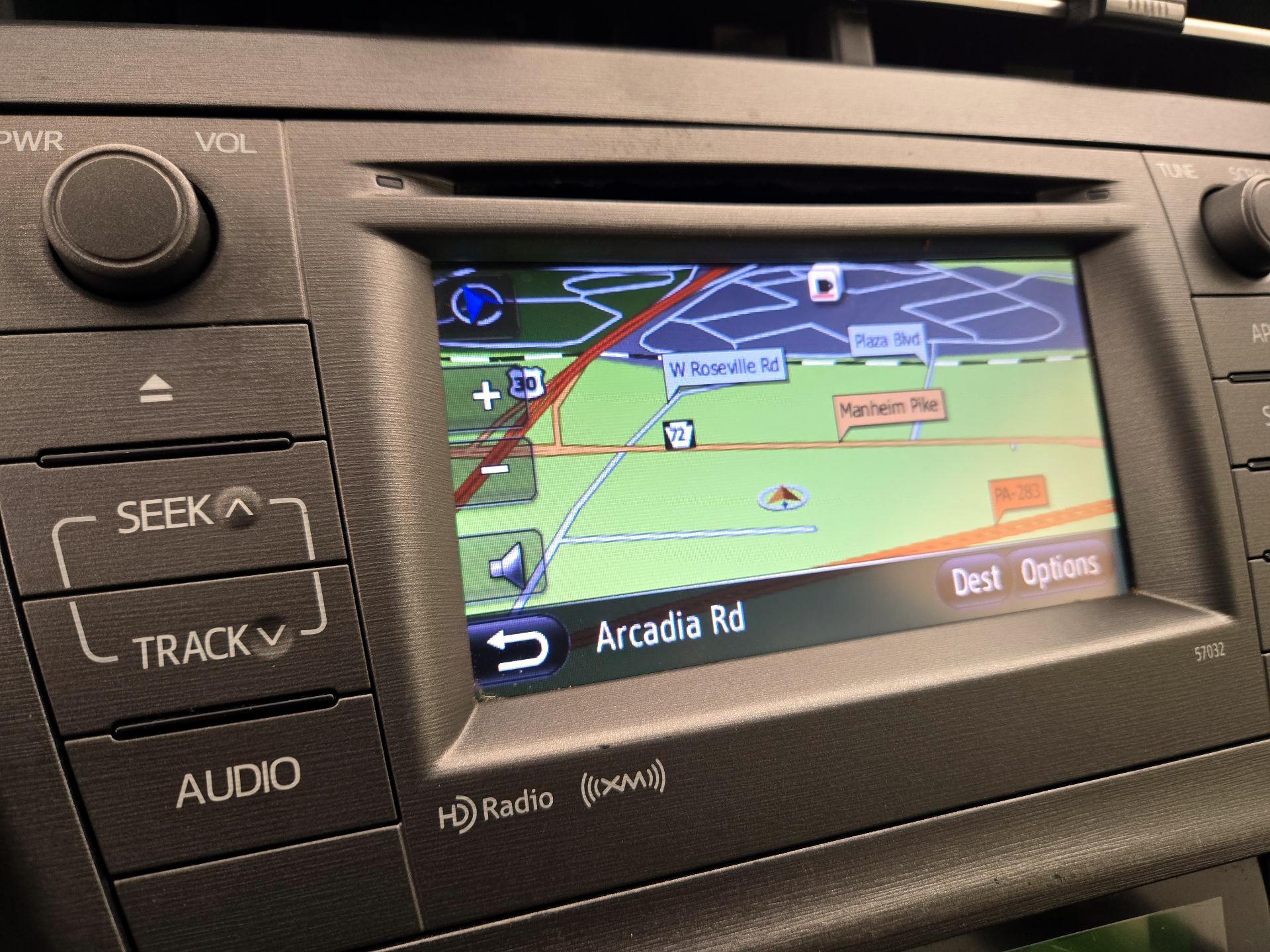 Thumbnail: 2015 Toyota Prius - 14