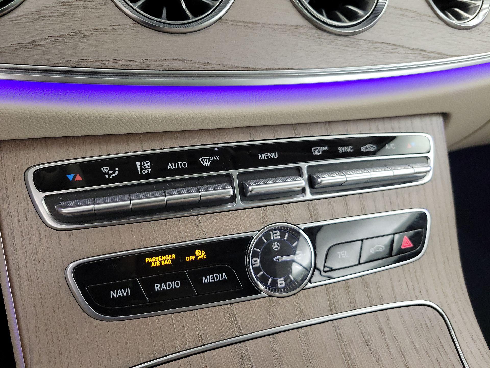 Thumbnail: 2018 Mercedes-Benz E-Class - 17