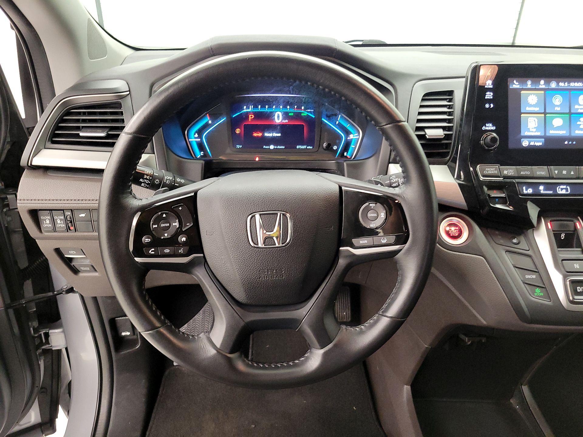 Thumbnail: 2018 Honda Odyssey - 10