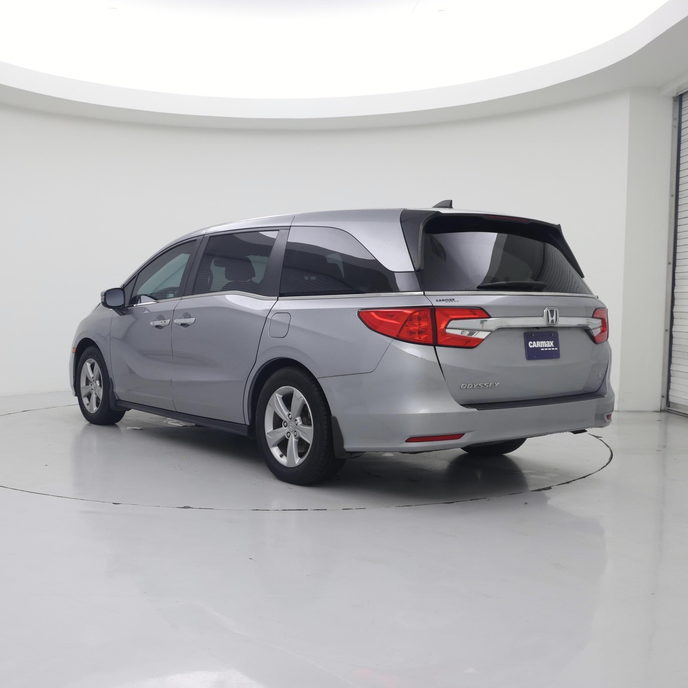 Thumbnail: 2018 Honda Odyssey - 2