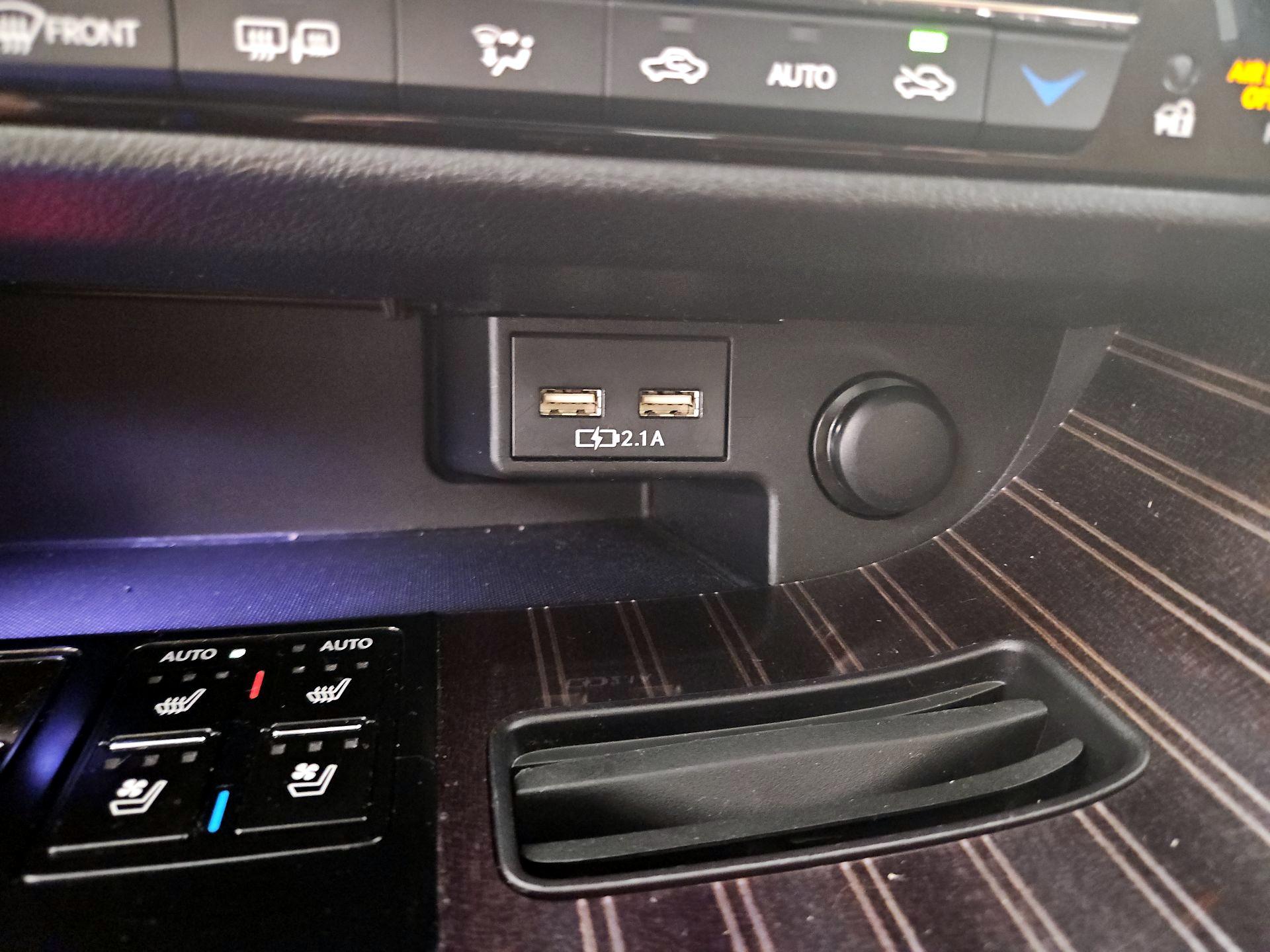 Thumbnail: 2021 Lexus RX - 19