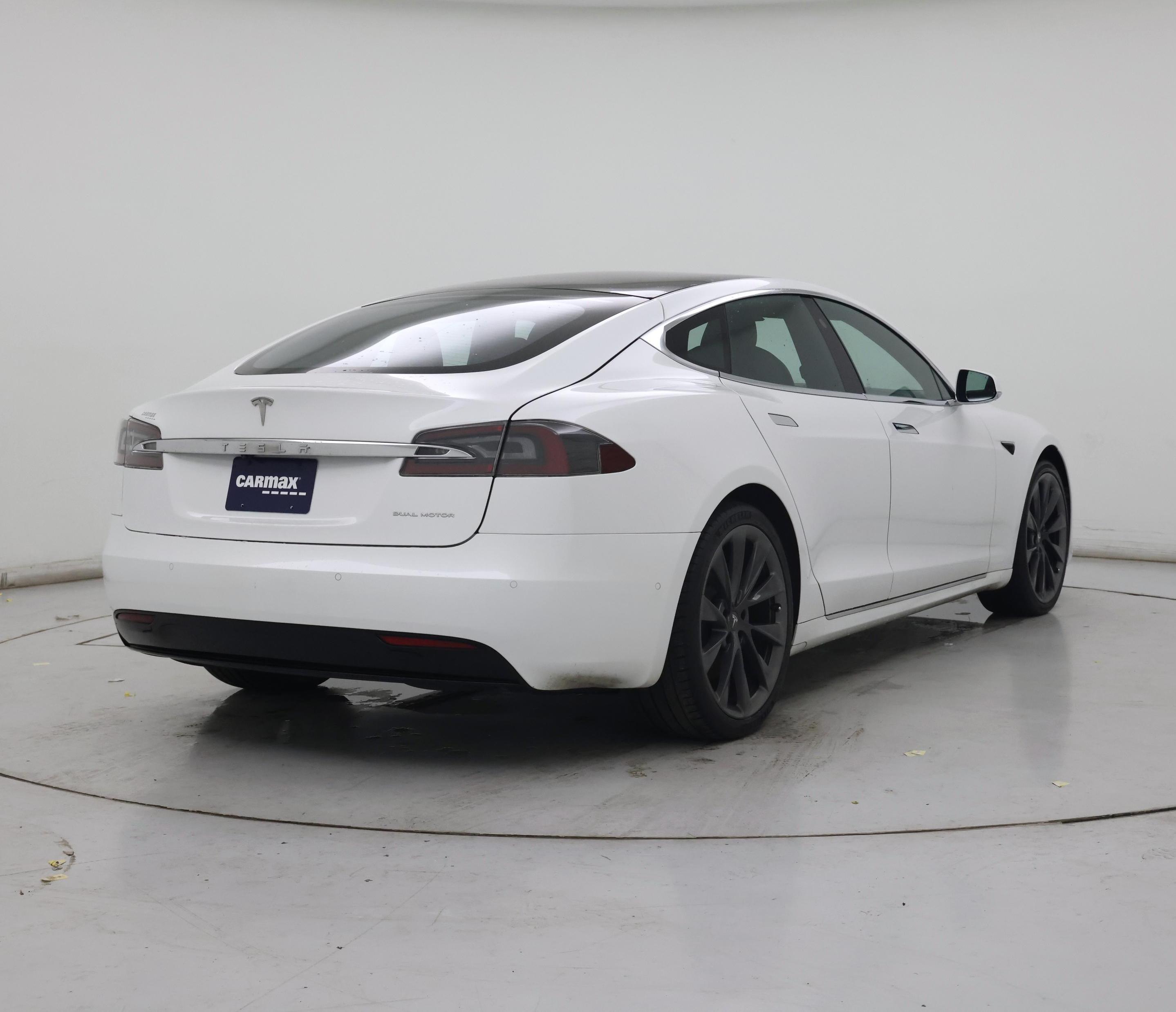 Thumbnail: 2021 Tesla Model S - 8