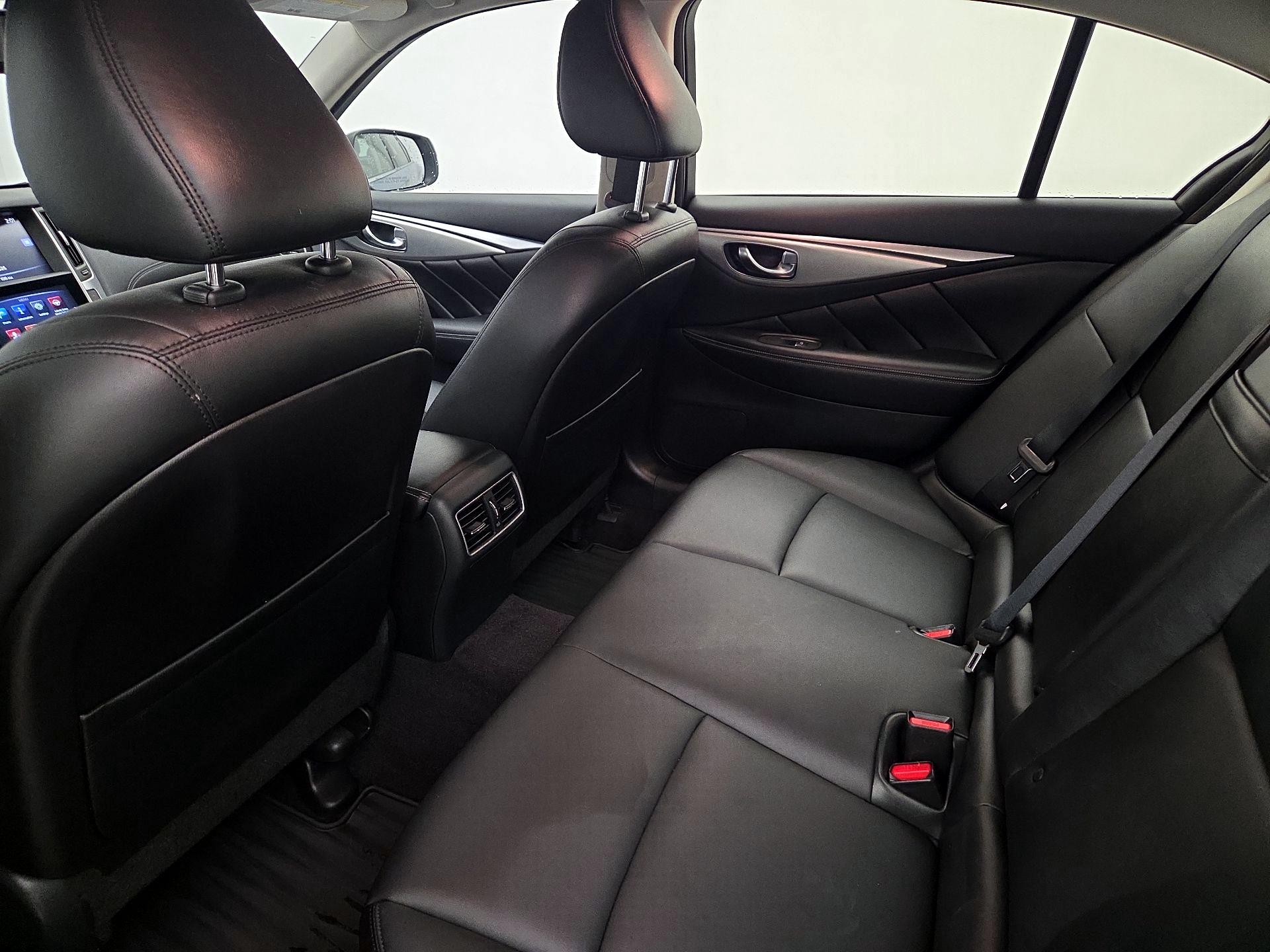 Thumbnail: 2019 INFINITI Q50 - 16