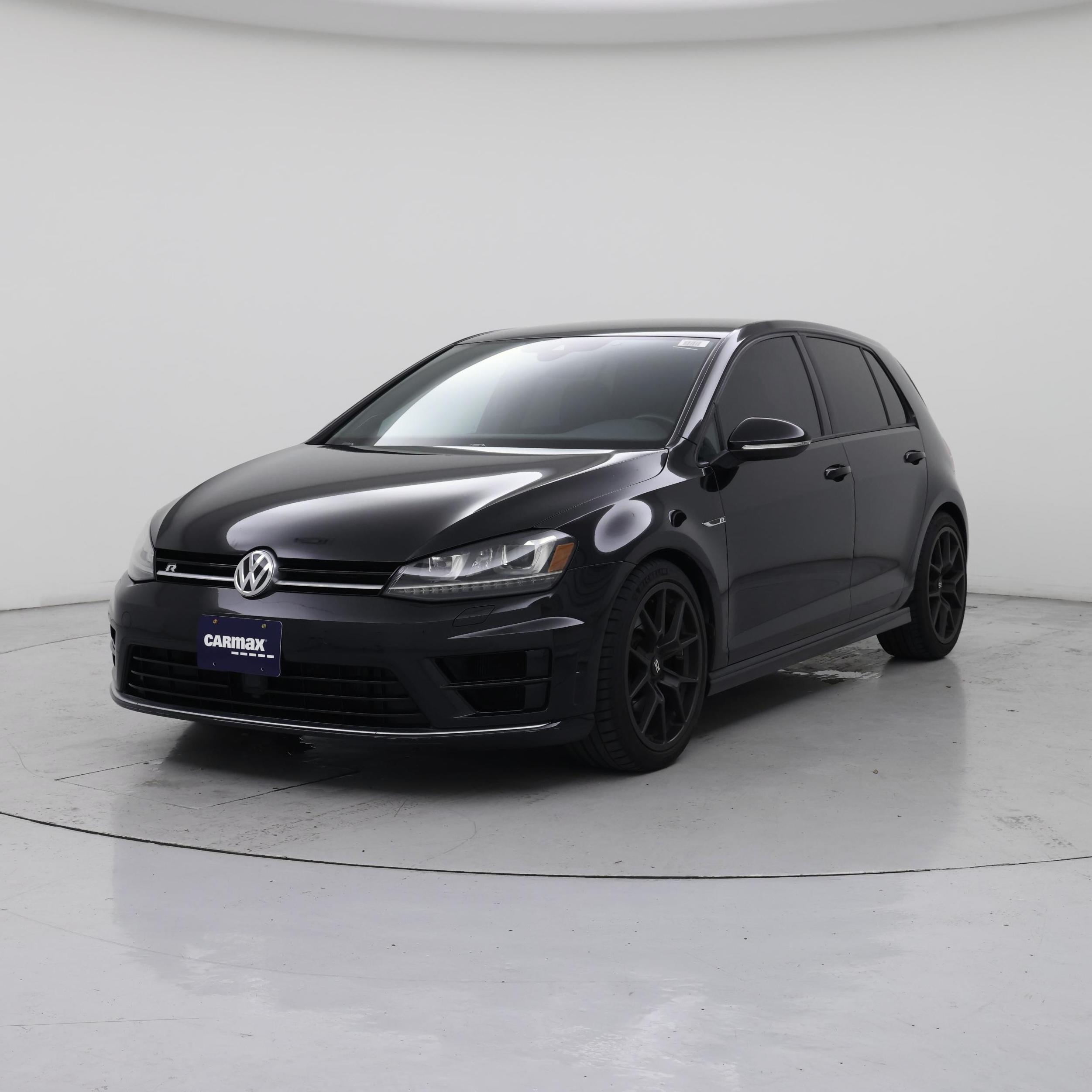 Thumbnail: 2017 Volkswagen Golf - 4