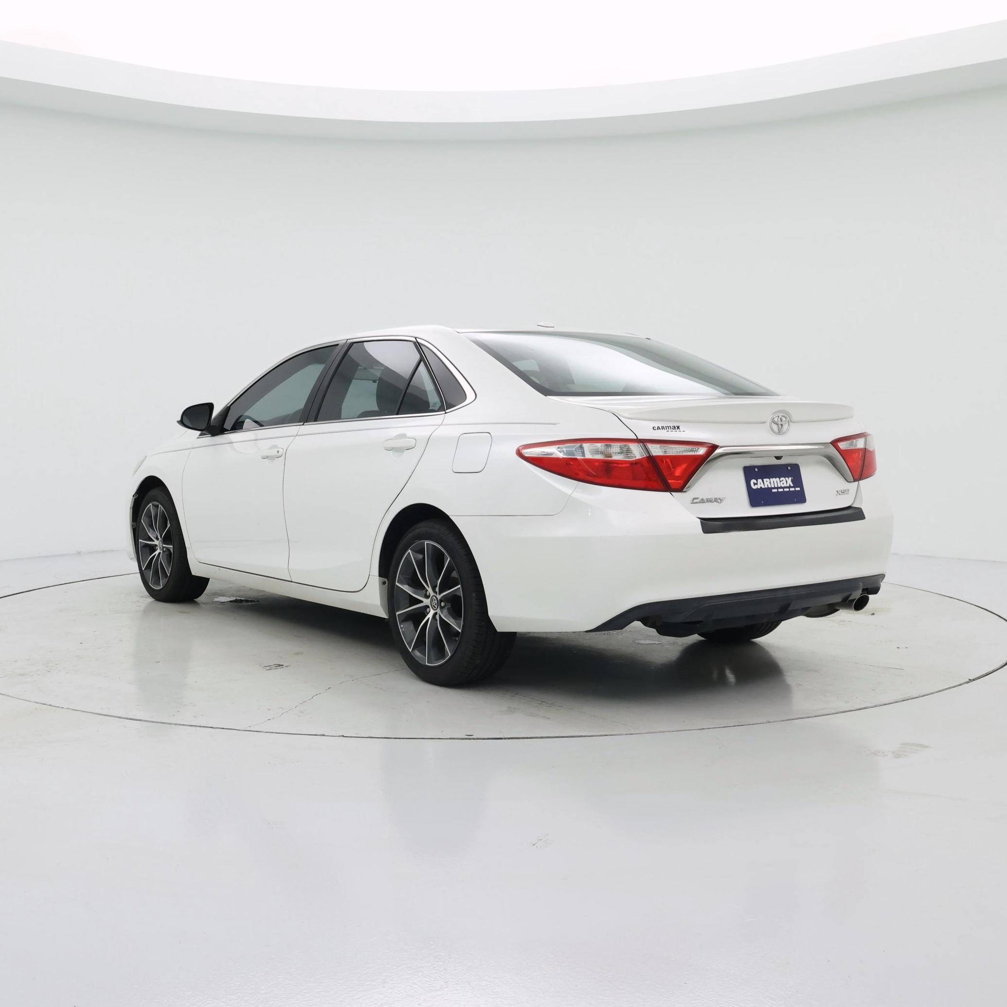 Thumbnail: 2017 Toyota Camry - 2