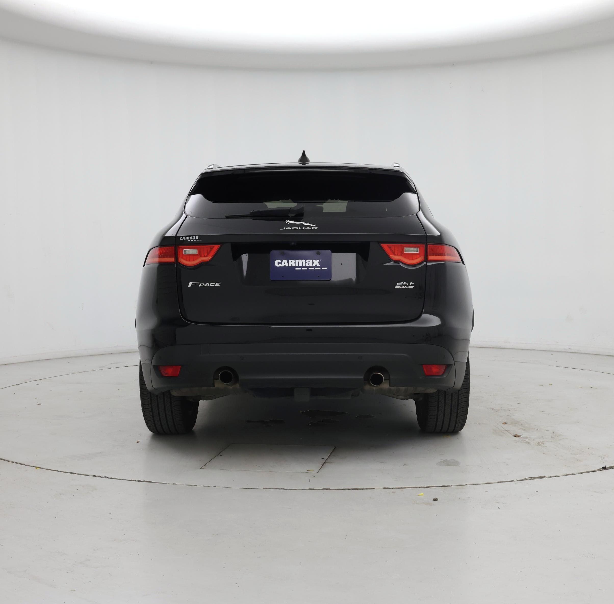 Thumbnail: 2020 Jaguar F-Pace - 6