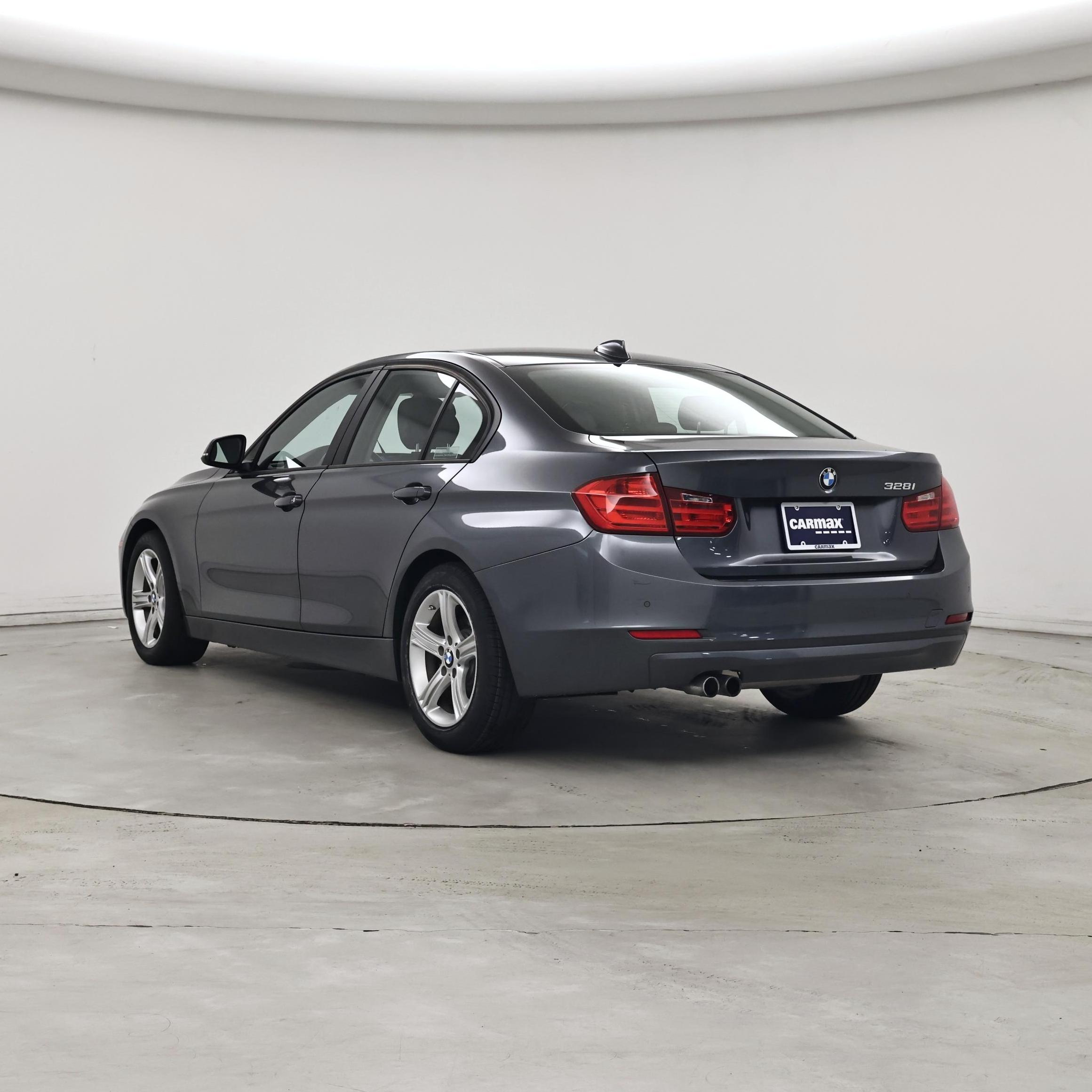 Thumbnail: 2015 BMW 3 Series - 2