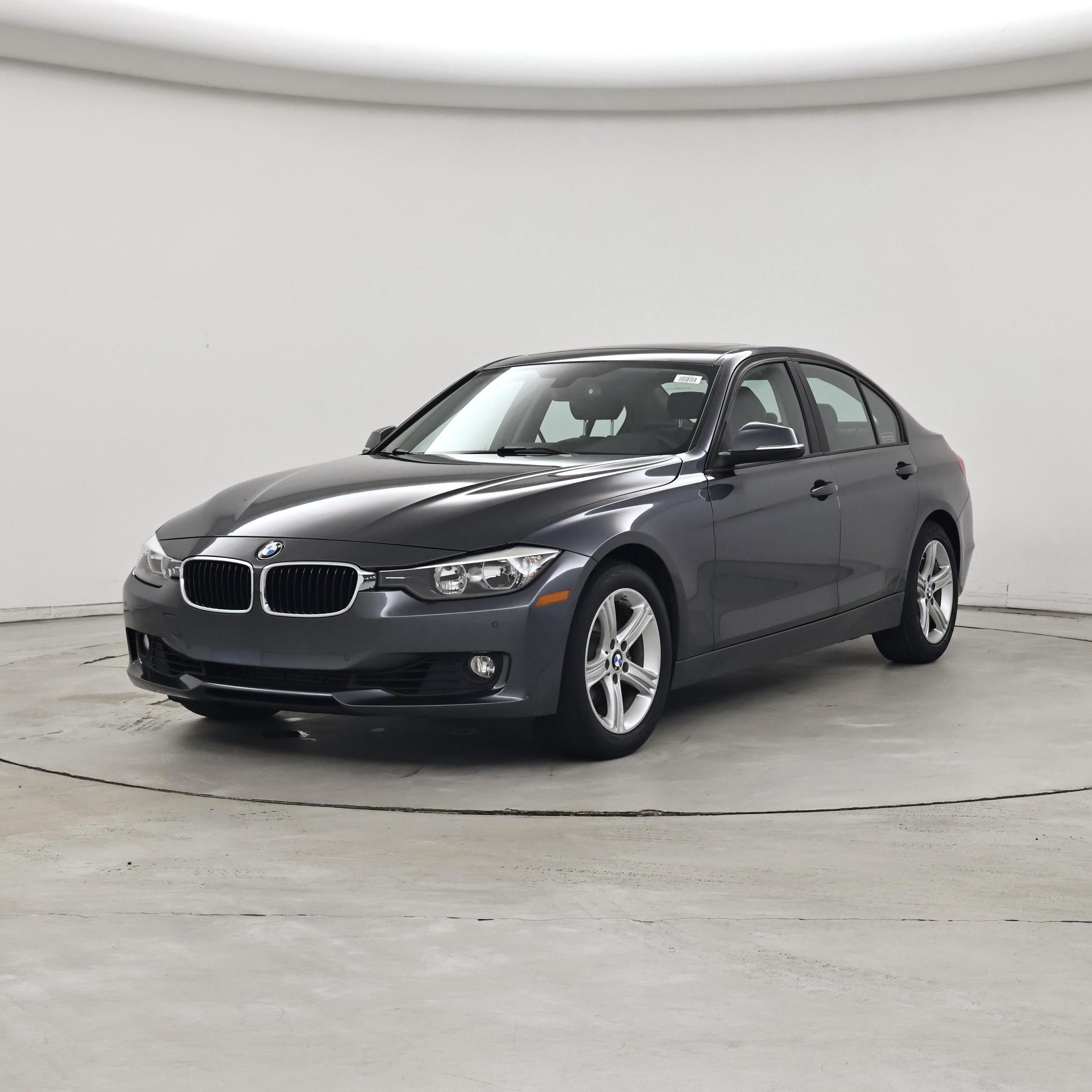 Thumbnail: 2015 BMW 3 Series - 4