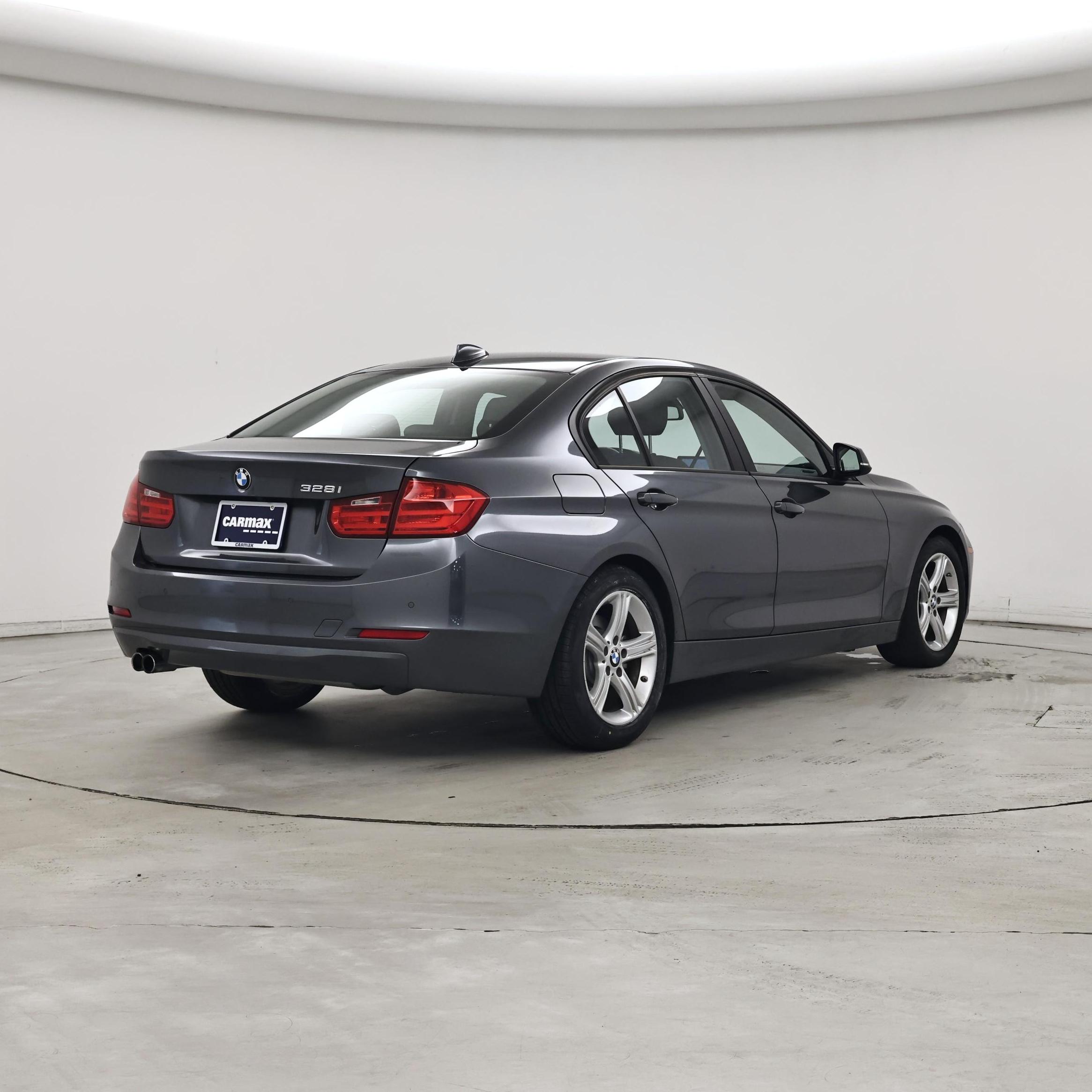 Thumbnail: 2015 BMW 3 Series - 8