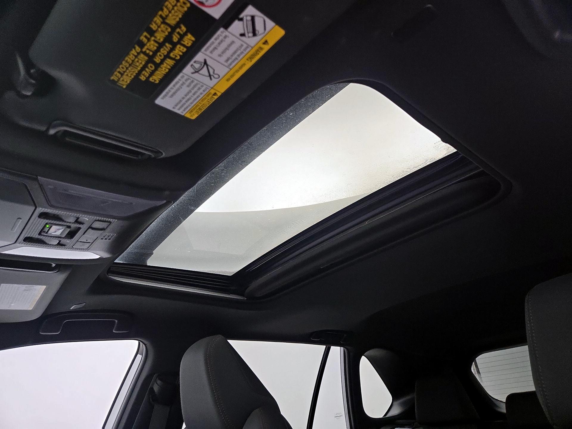 Thumbnail: 2023 Toyota RAV4 - 20
