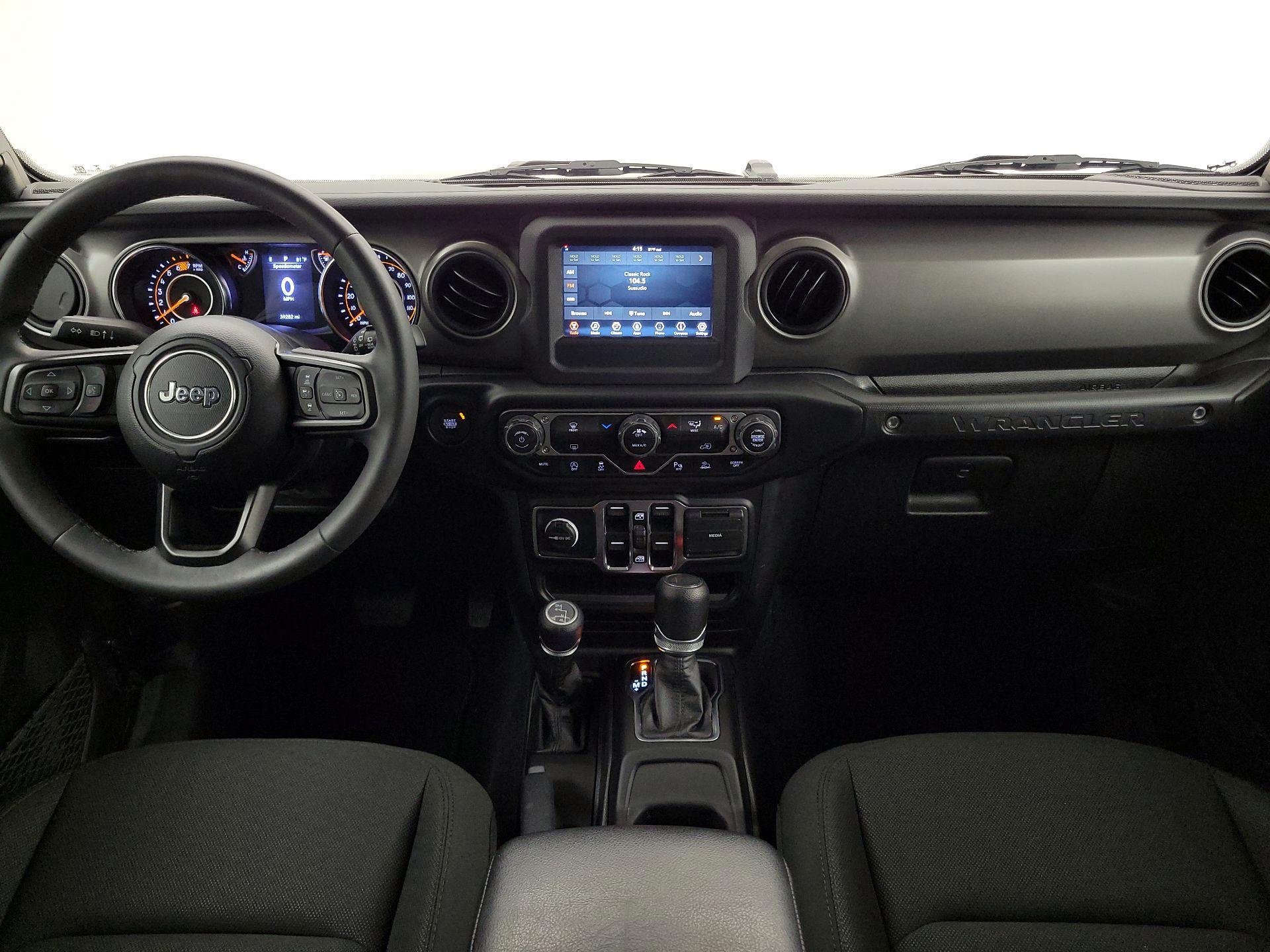 Thumbnail: 2023 Jeep Wrangler - 9