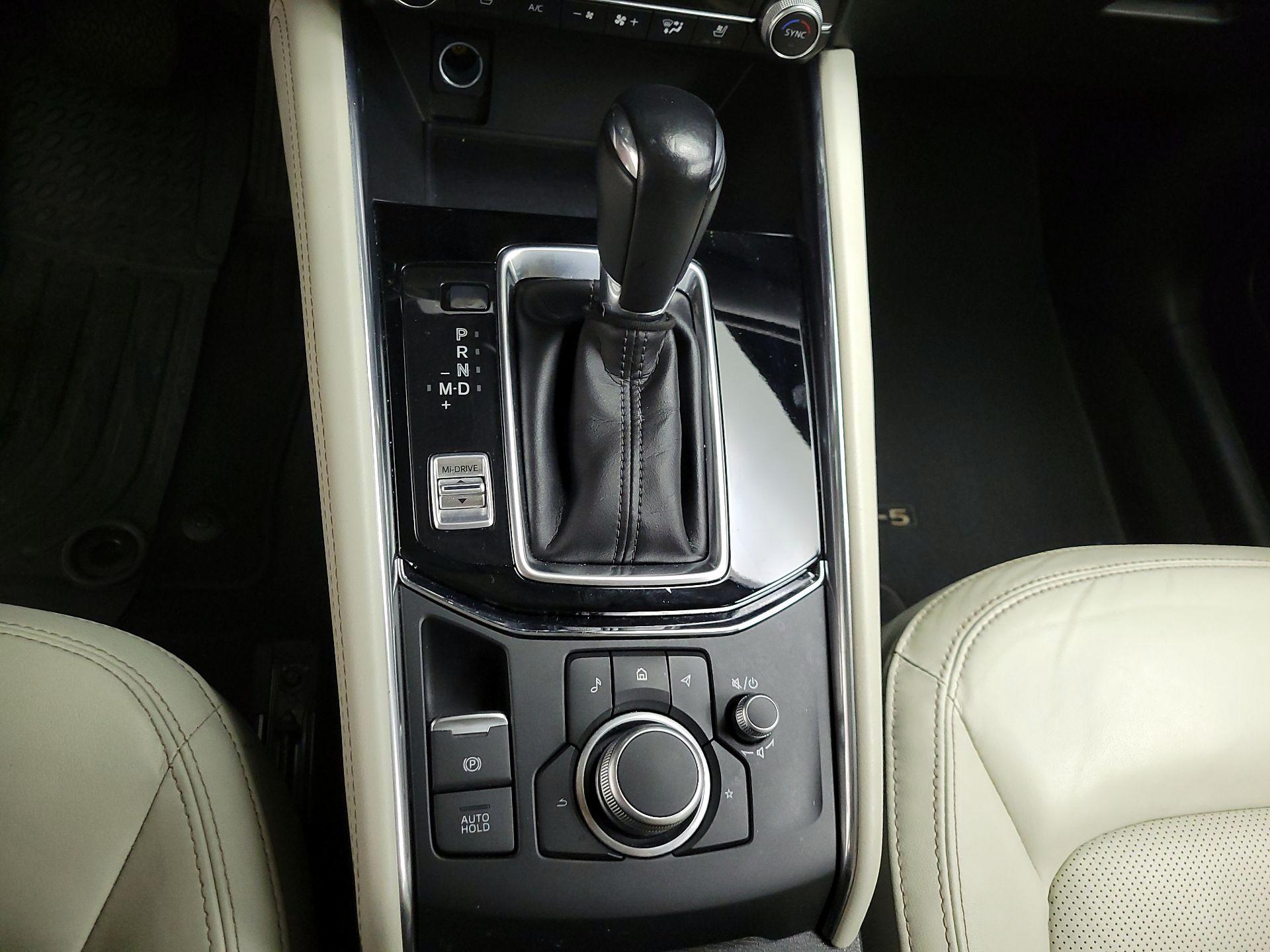 Thumbnail: 2023 Mazda CX-5 - 18