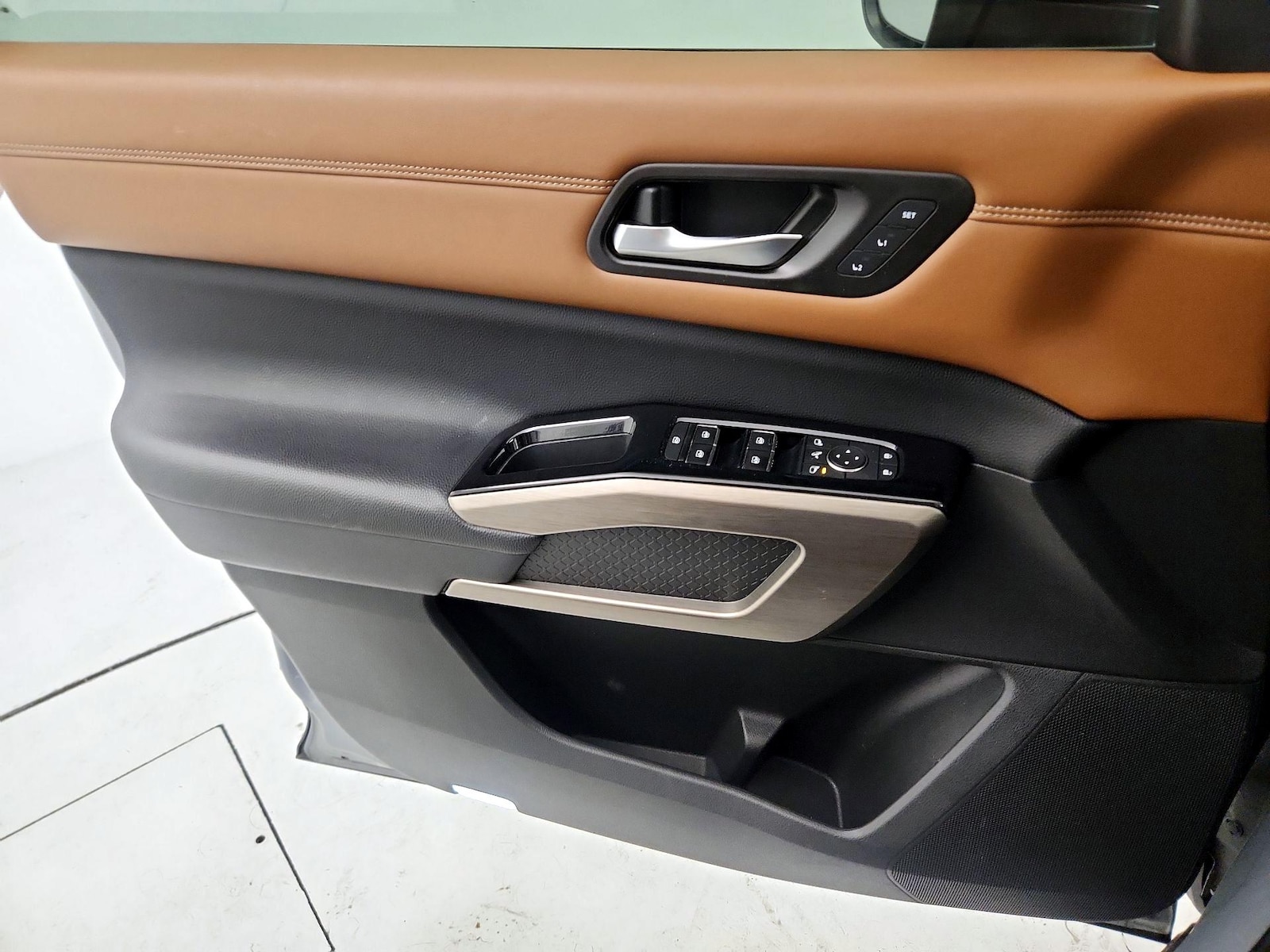 2022 Nissan Pathfinder Platinum - Photo 13