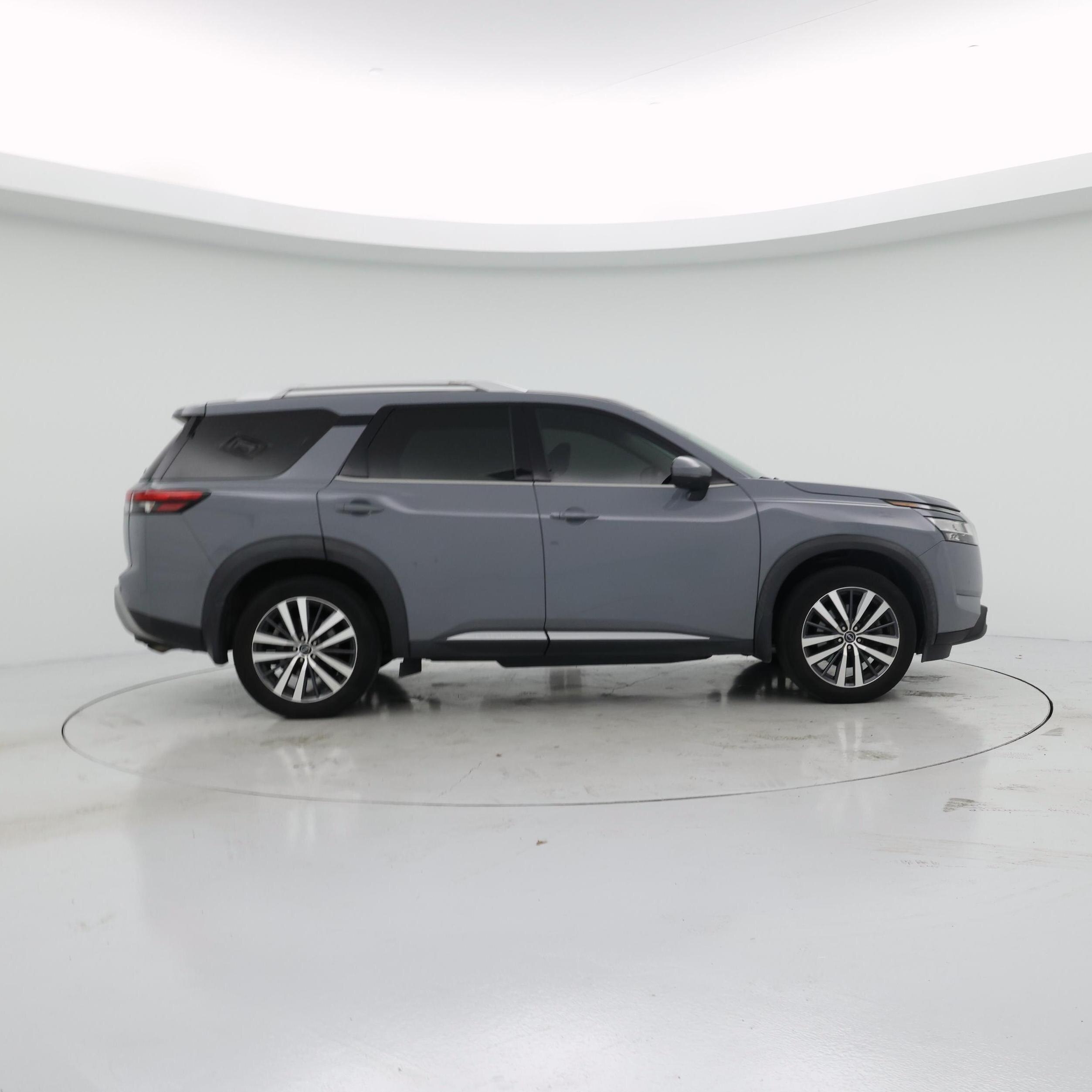 Thumbnail: 2022 Nissan Pathfinder - 7
